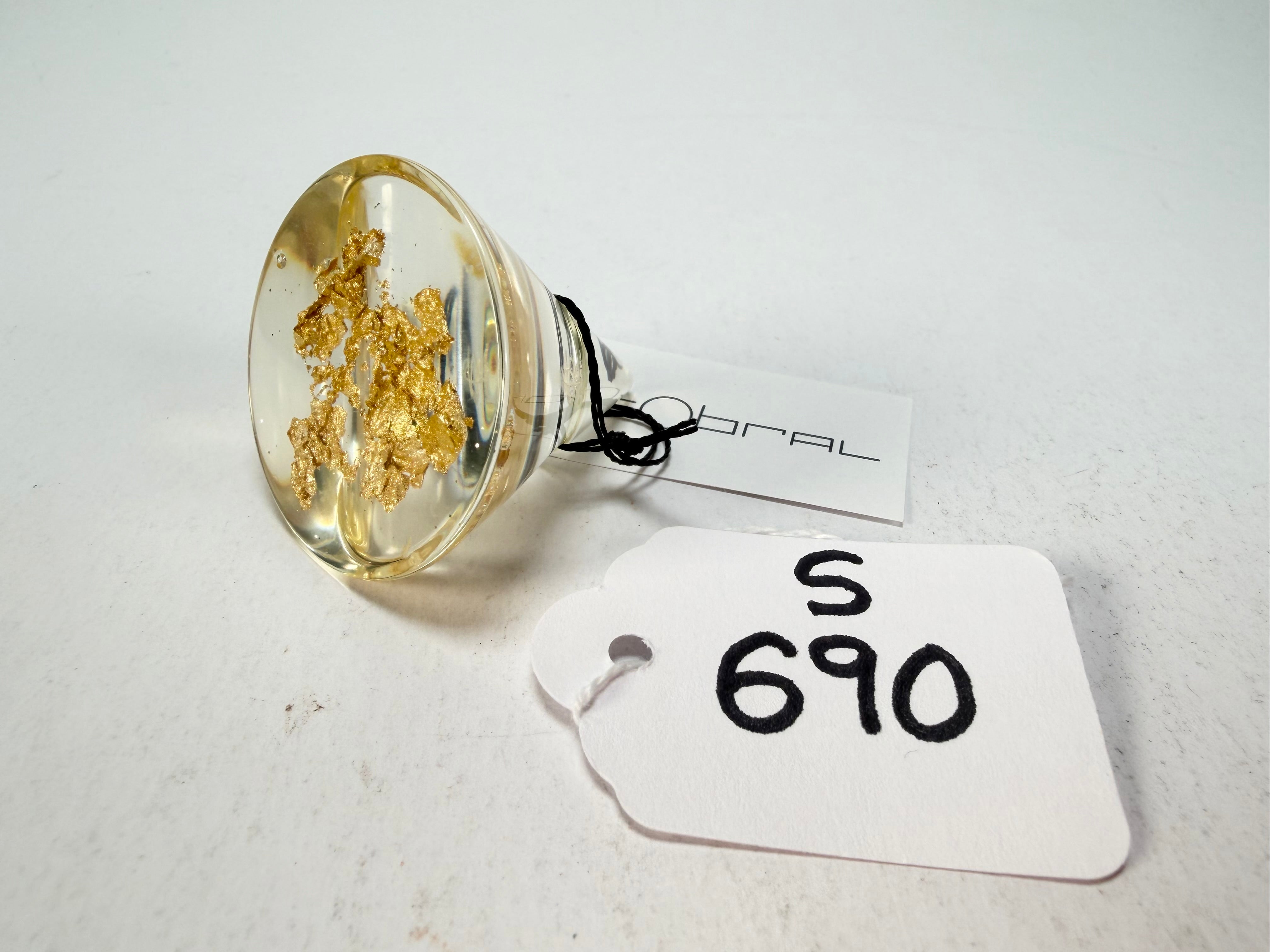 Sobral - Metalique "Cone" Resin Ring ( 000000 ) - Size UK P / US 7.5