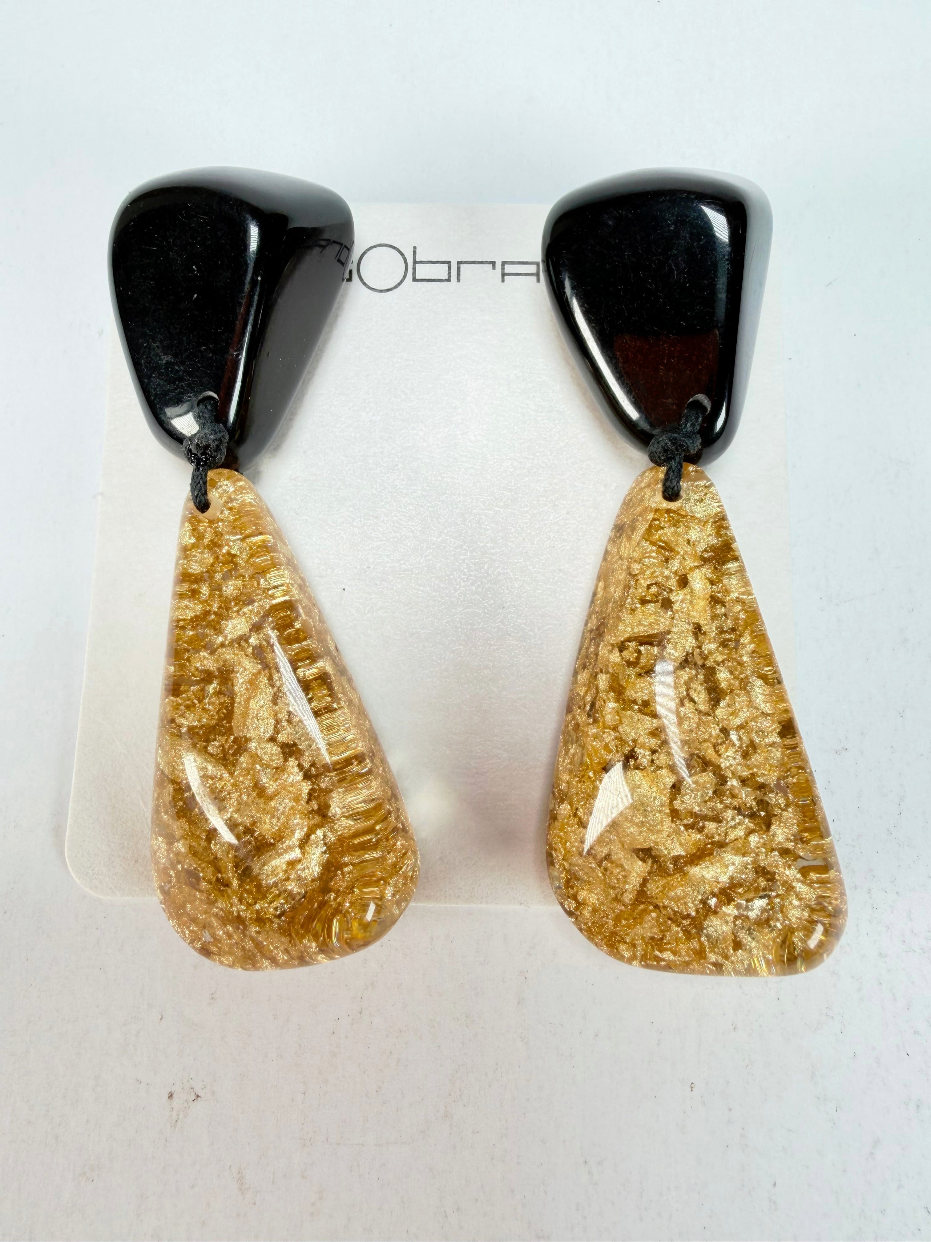 Sobral - Metalique "Cusco" Black & Gold Resin Clip On Earrings ( 001417 )