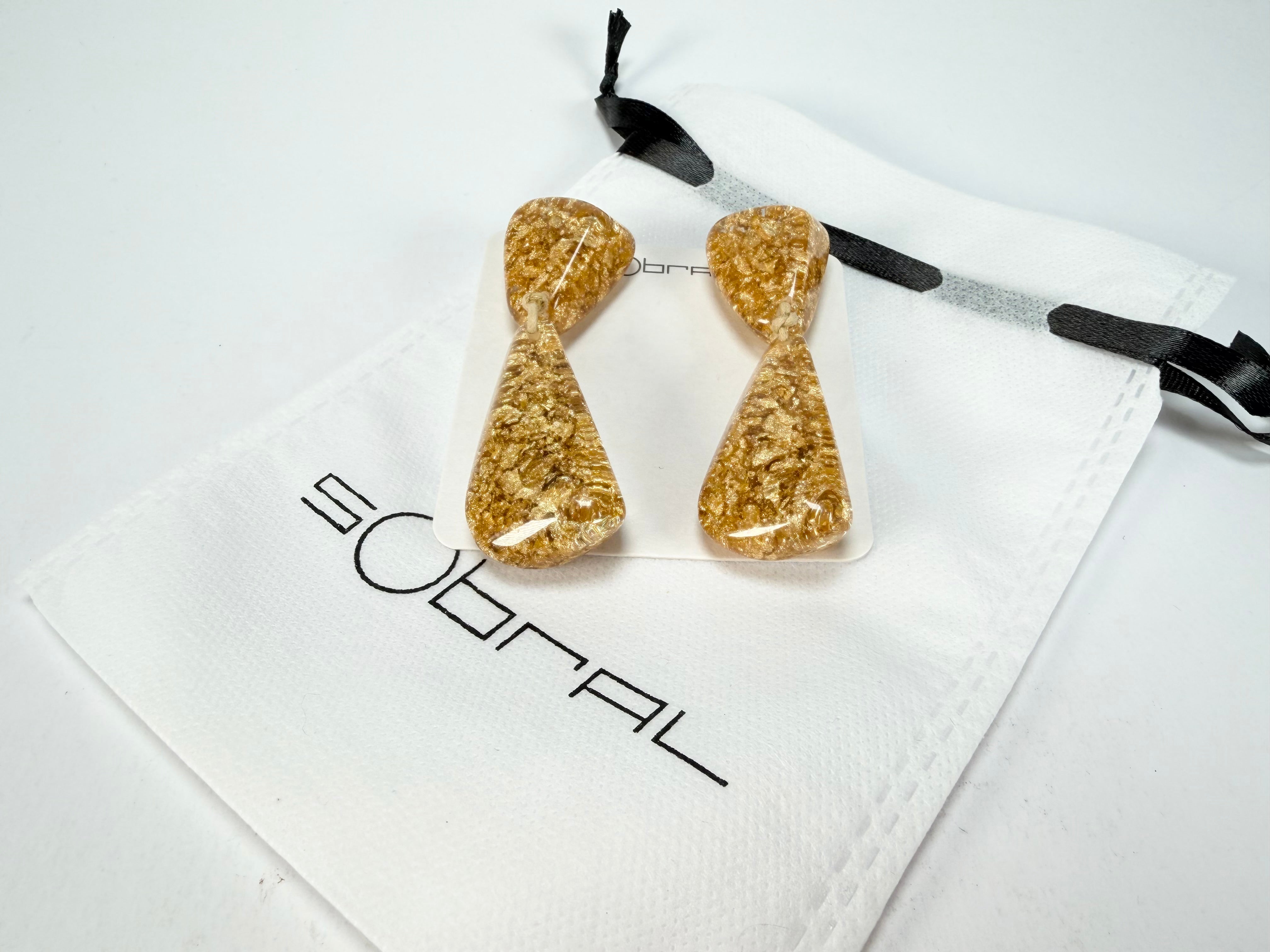 Sobral - Metalique "Cusco" Gold Resin Clip On Earrings ( 001417 )