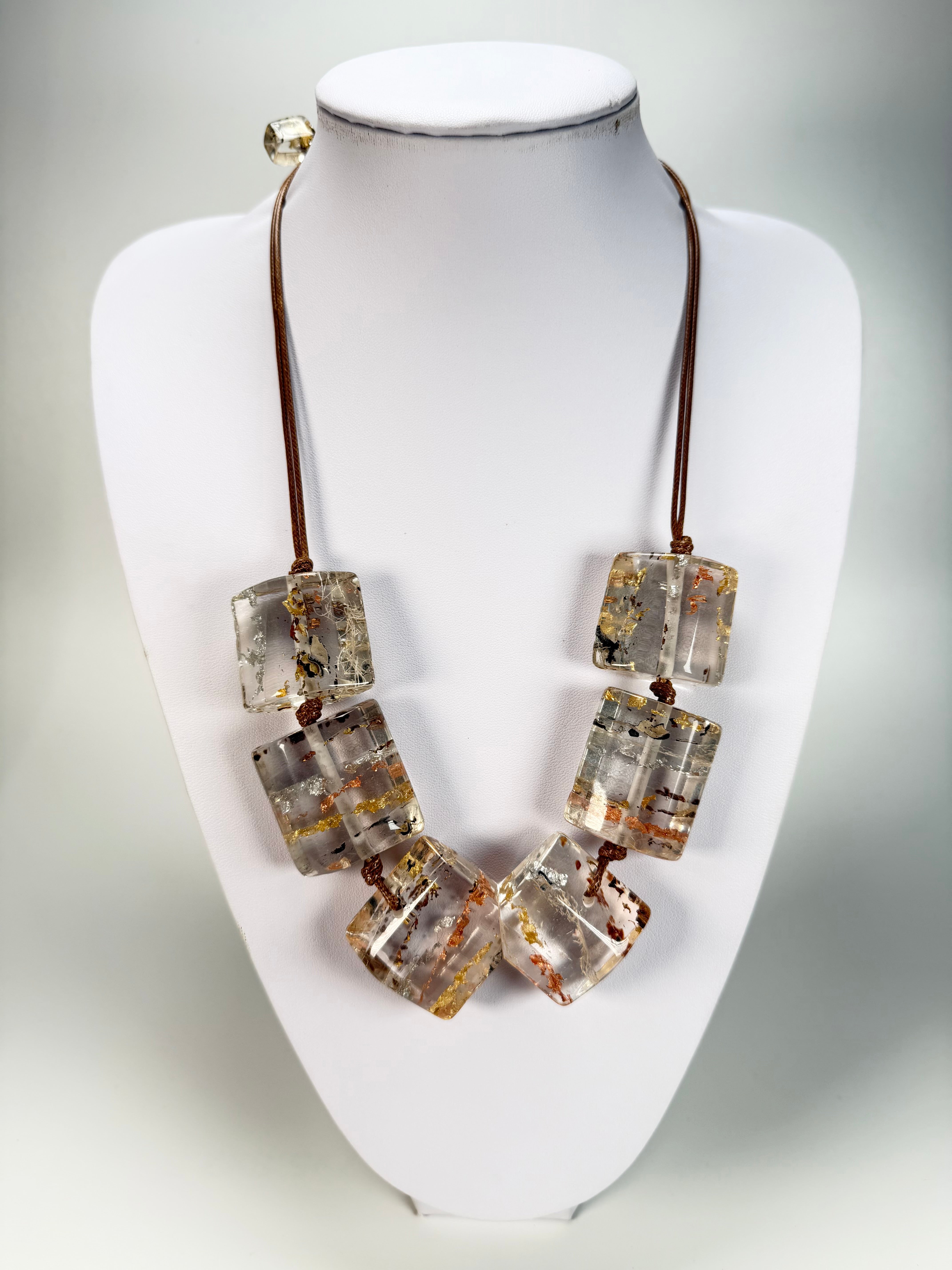 Sobral - Minas Gerais "Capitólio" Resin Necklace ( 005544 )