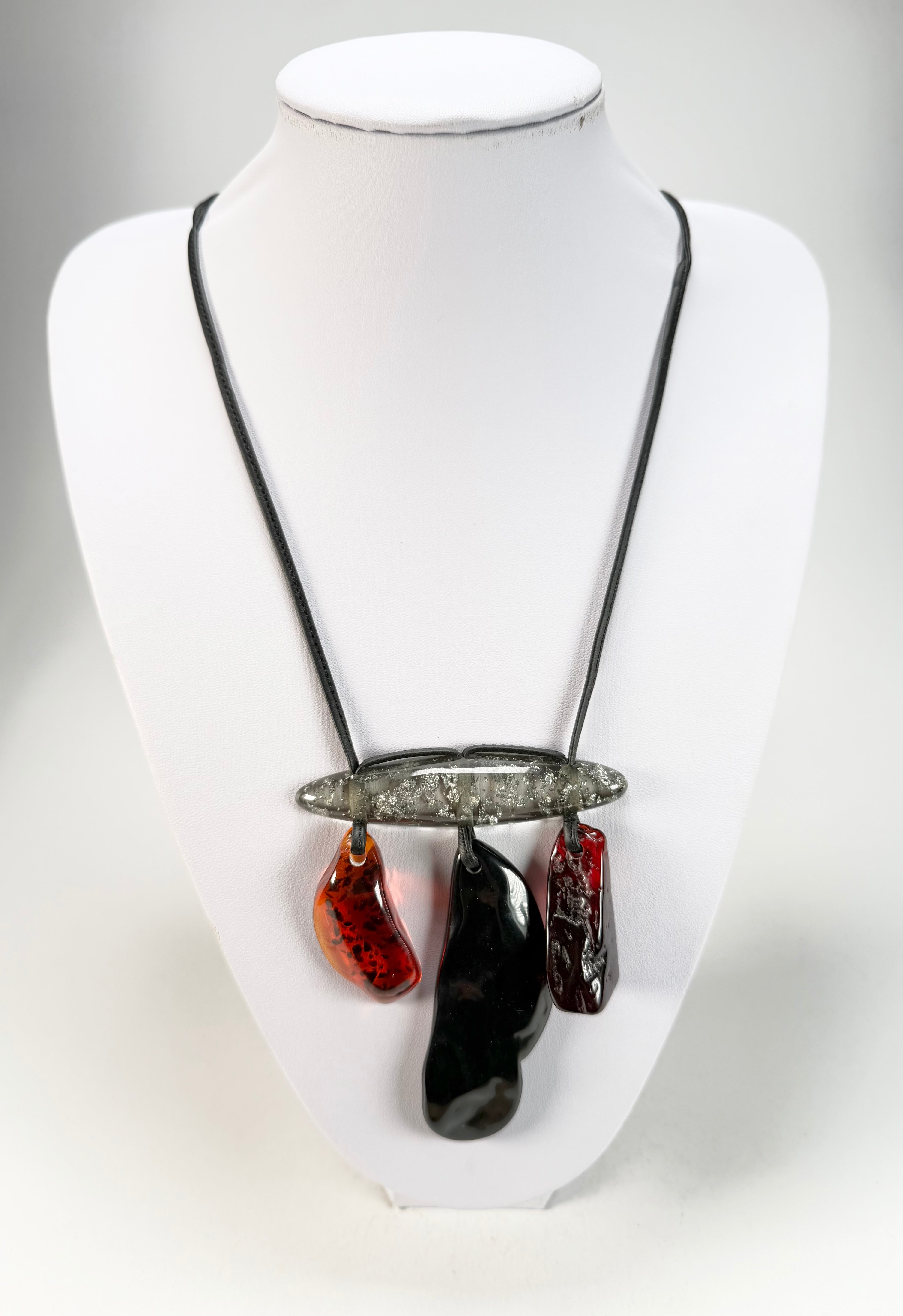 Sobral - Médio "Agudo" Studio Creation Resin Necklace ( 000000 )
