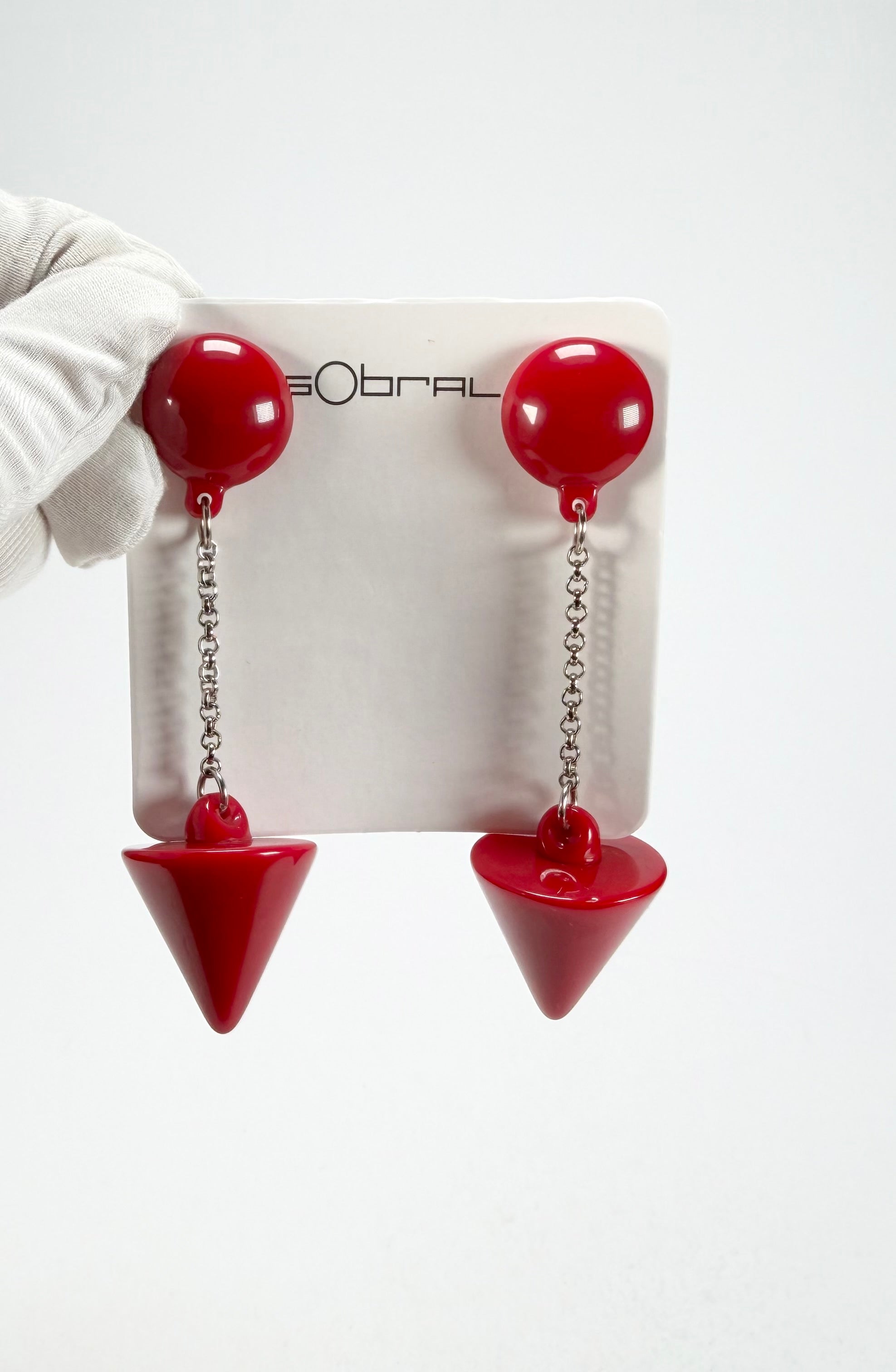 Sobral - Mix 2023 "MD KL" Red Cones Resin Clip On Earrings ( 002886 )