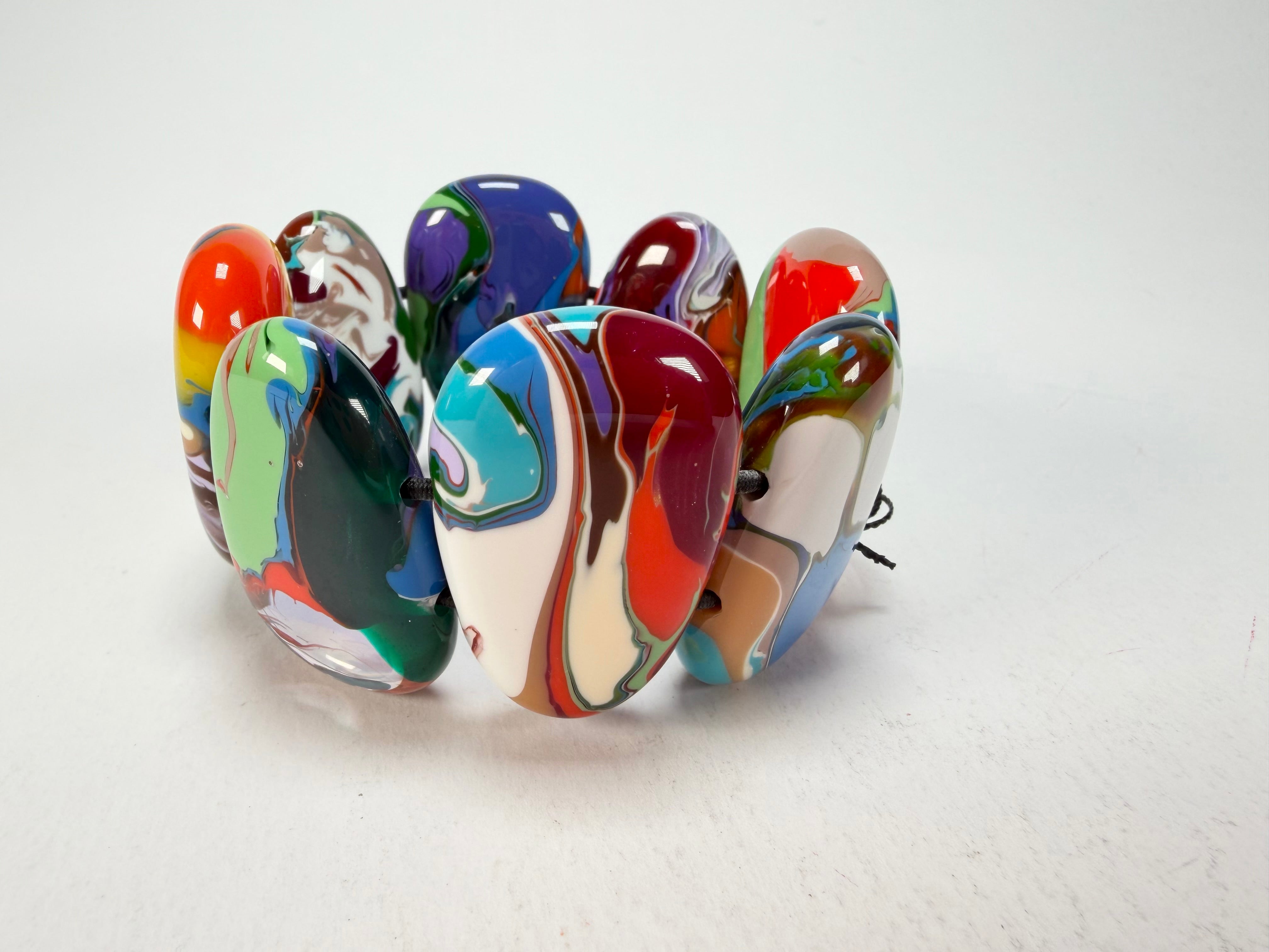 Sobral - Multi-Colour "Folha" Pollock Elasticated Resin Bracelet ( 005519 )