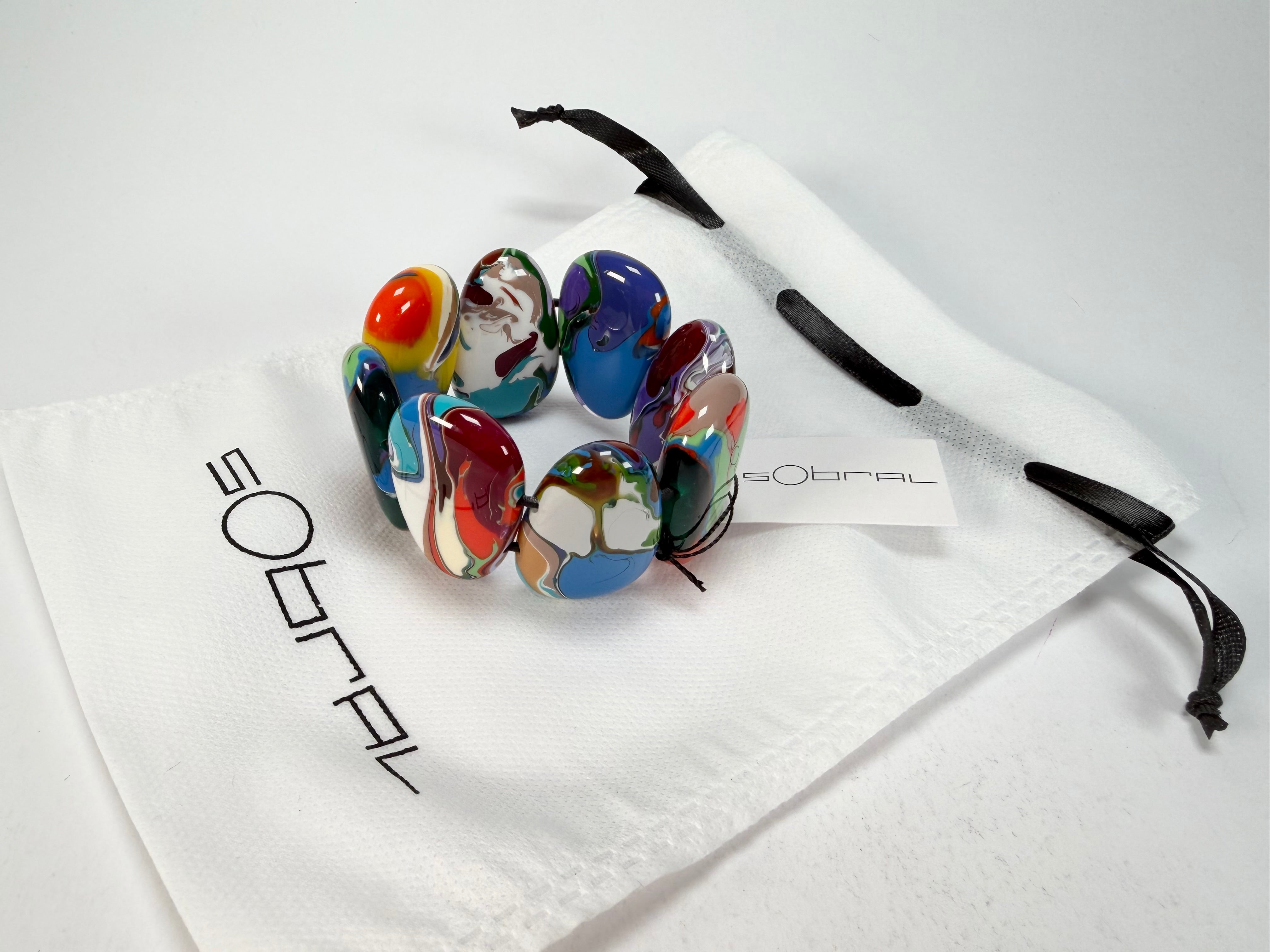 Sobral - Multi-Colour "Folha" Pollock Elasticated Resin Bracelet ( 005519 )