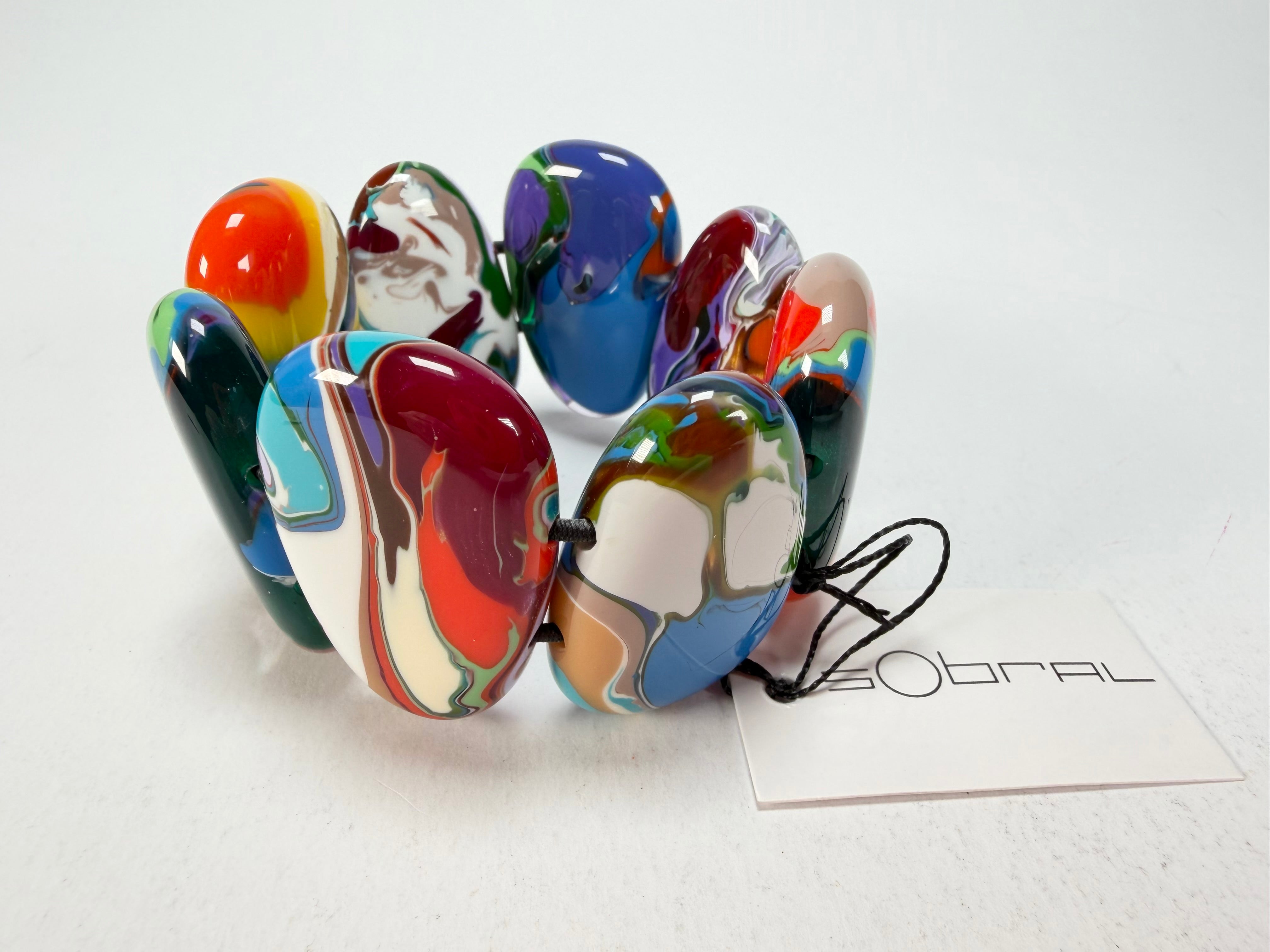 Sobral - Multi-Colour "Folha" Pollock Elasticated Resin Bracelet ( 005519 )