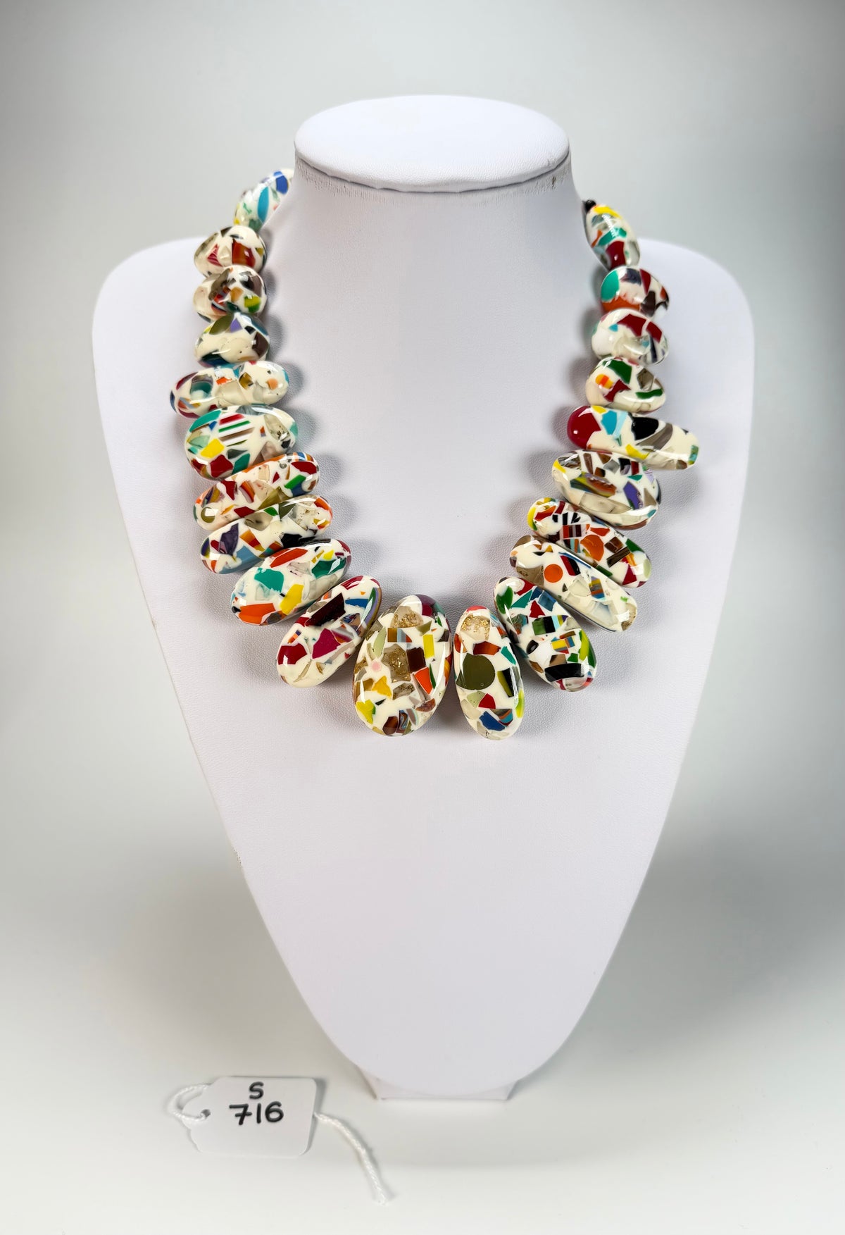 Sobral - Caillou Marfim "Monica" Resin Necklace ( 005412 )
