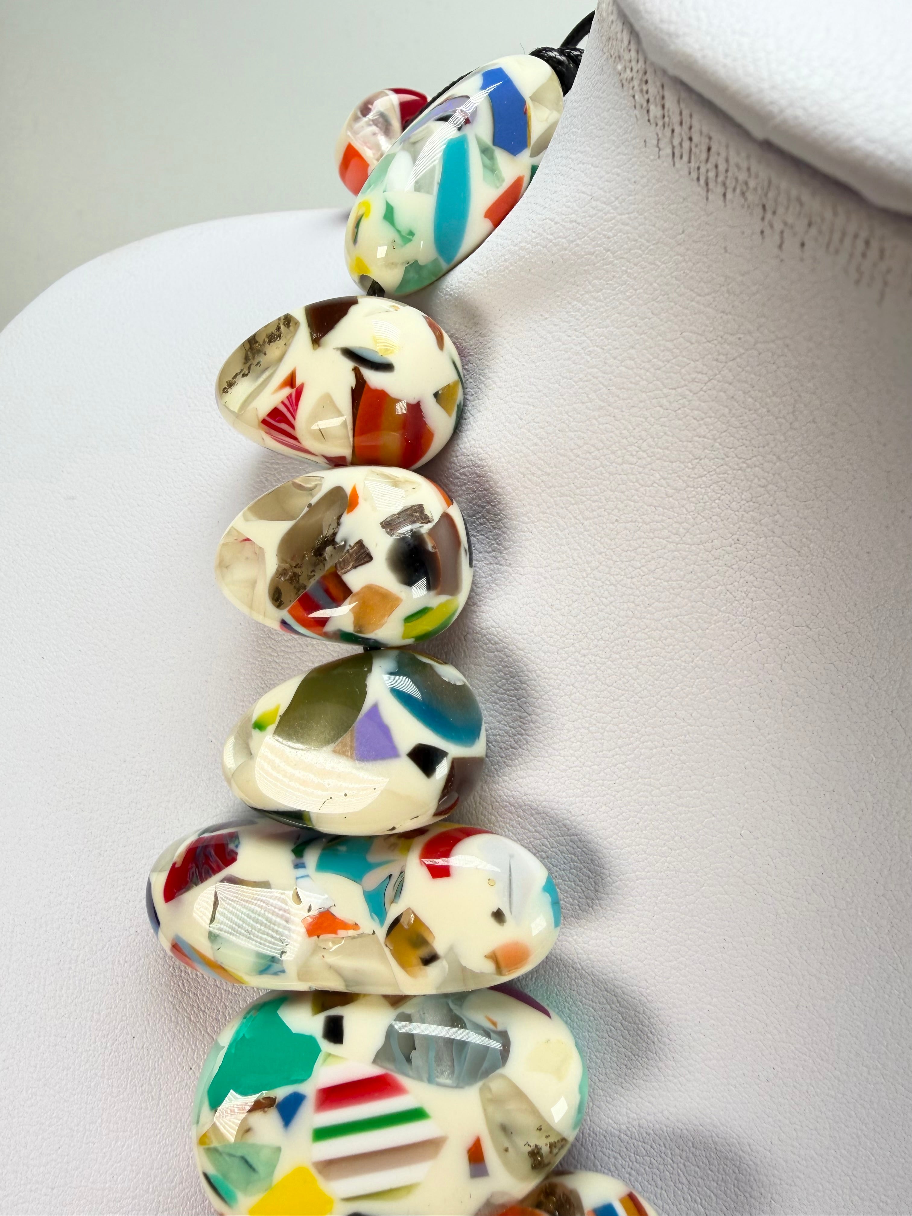 Sobral - Caillou Marfim "Monica" Resin Necklace ( 005412 )