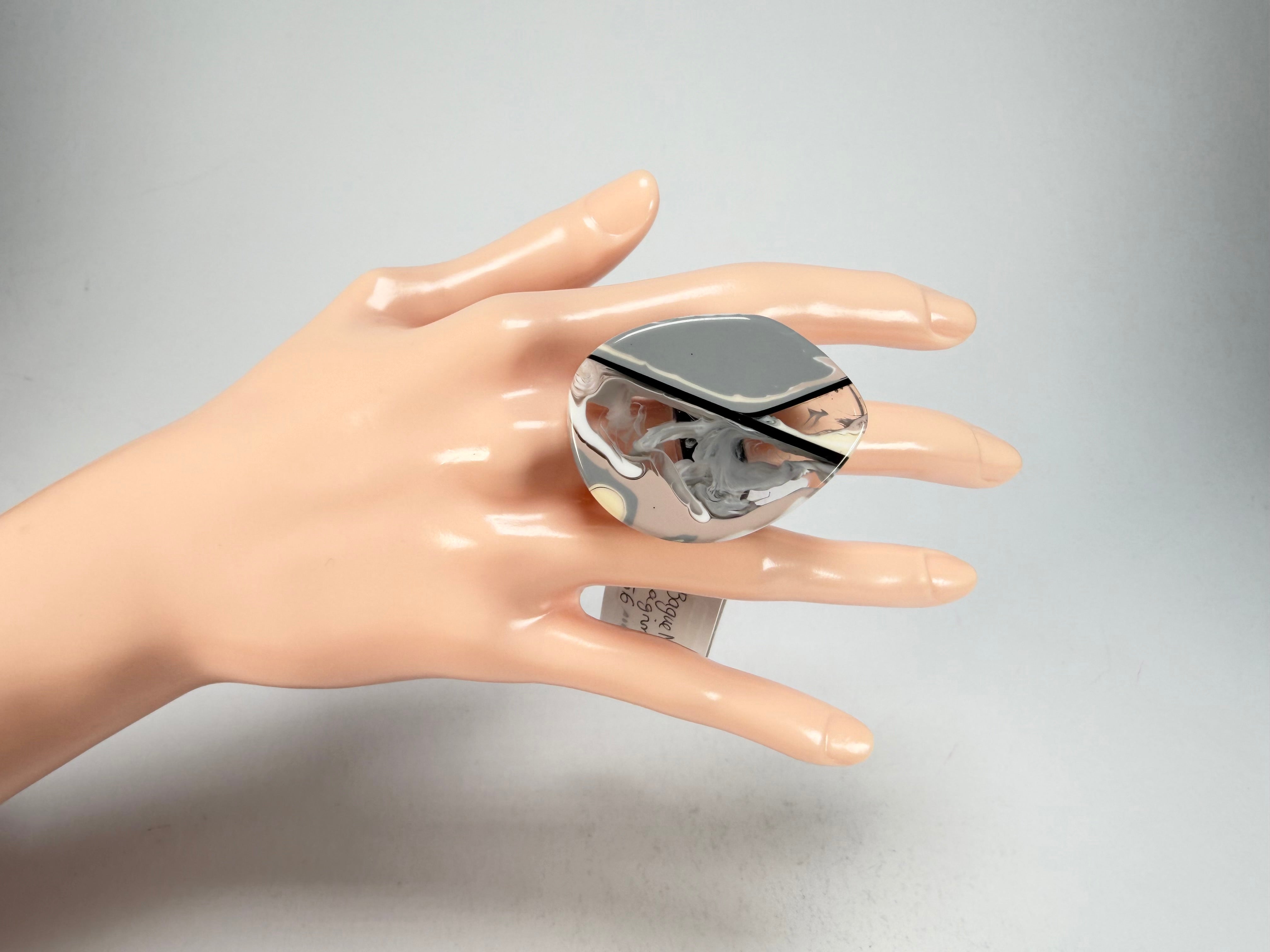 Sobral - Lágrima D'or "Namibia" Resin Ring ( 005113 ) - Size UK T / US 9