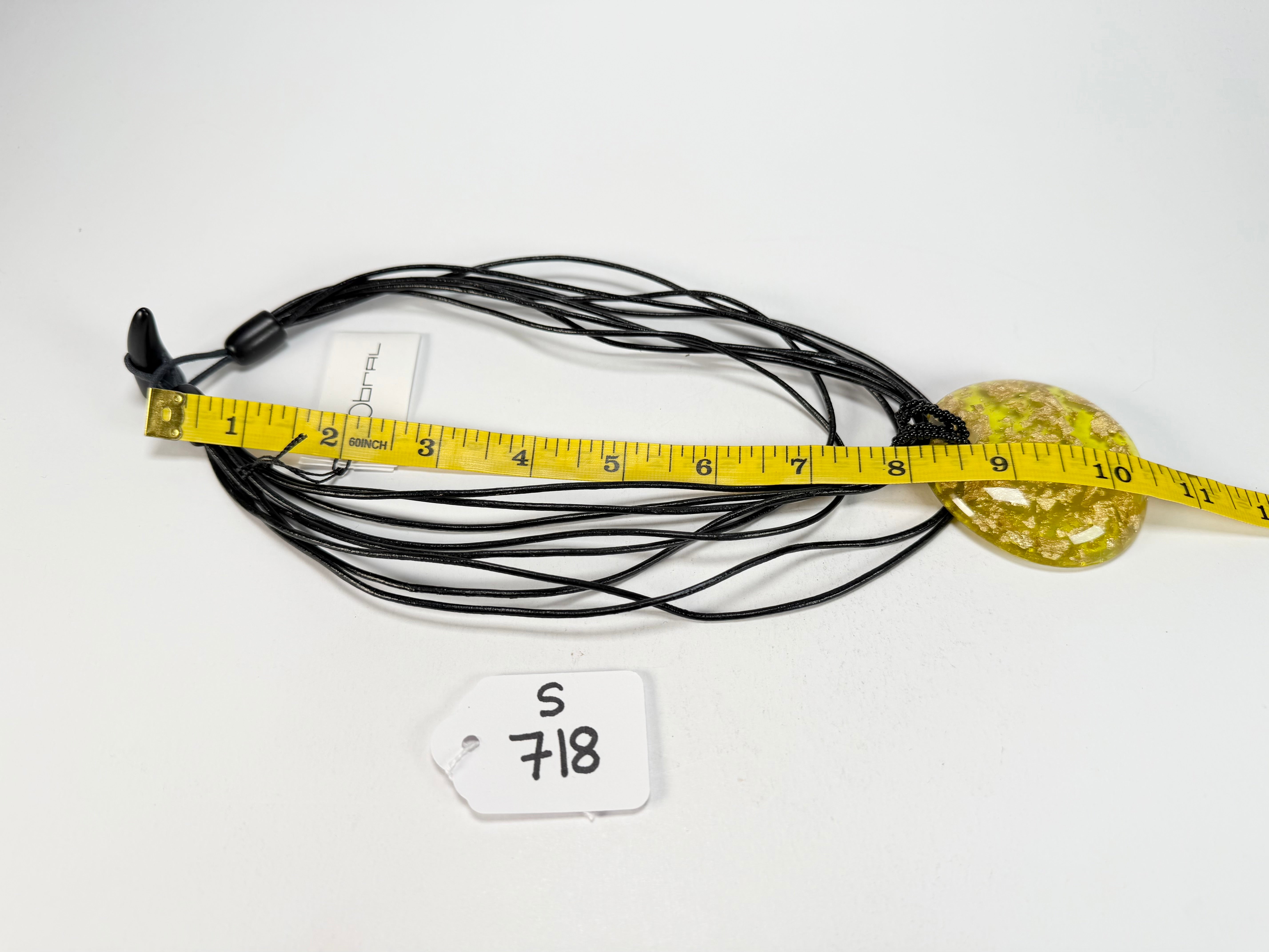 Sobral - Metalique "Venus" Yellow Gold Resin Necklace ( 004271 )