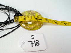 Sobral - Metalique "Venus" Yellow Gold Resin Necklace ( 004271 )