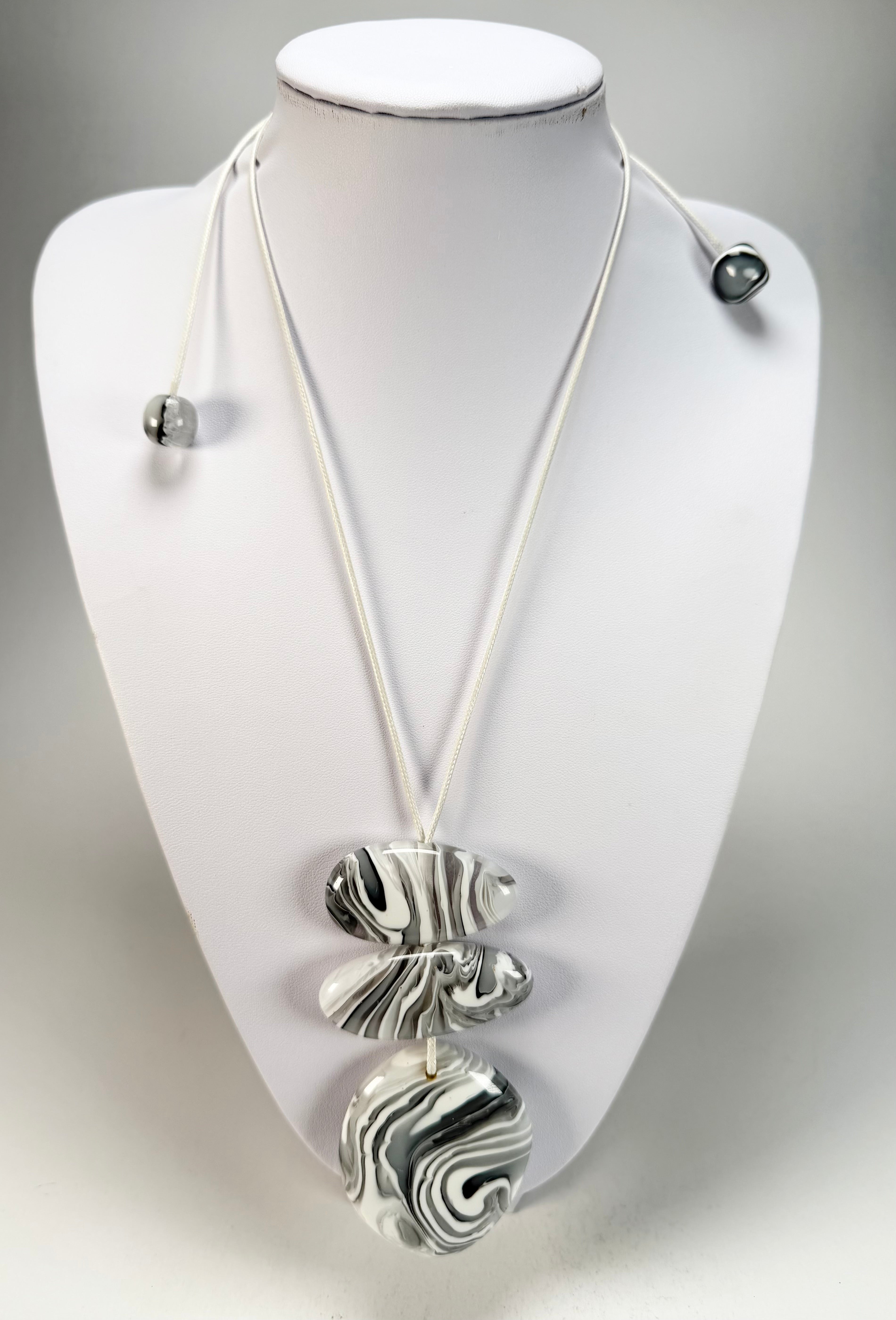 Sobral - Onda Gelo "Ancestral" Resin Necklace ( 005027 )