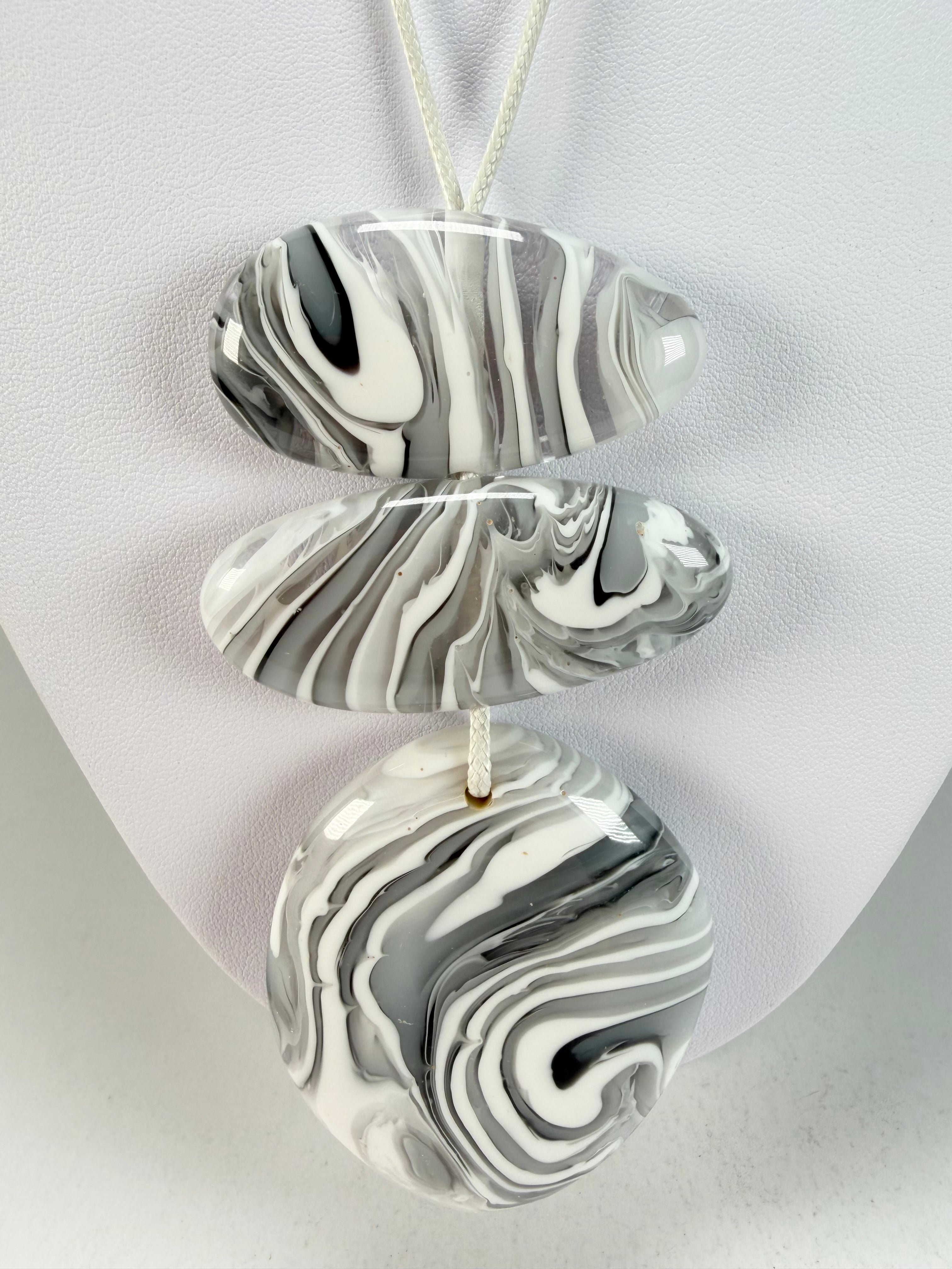 Sobral - Onda Gelo "Ancestral" Resin Necklace ( 005027 )