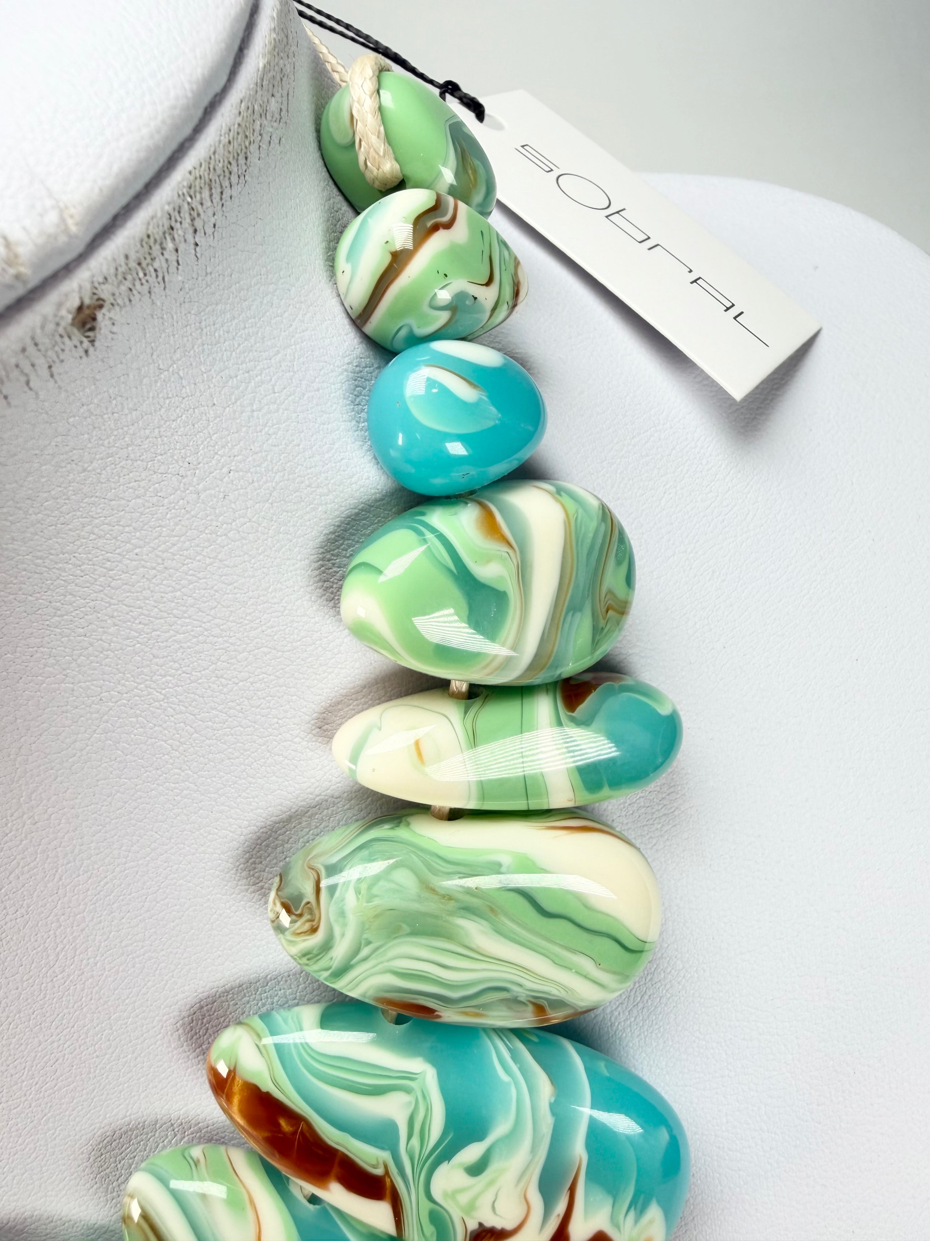 Sobral - Eteria "Marou" Resin Necklace ( 005422 )