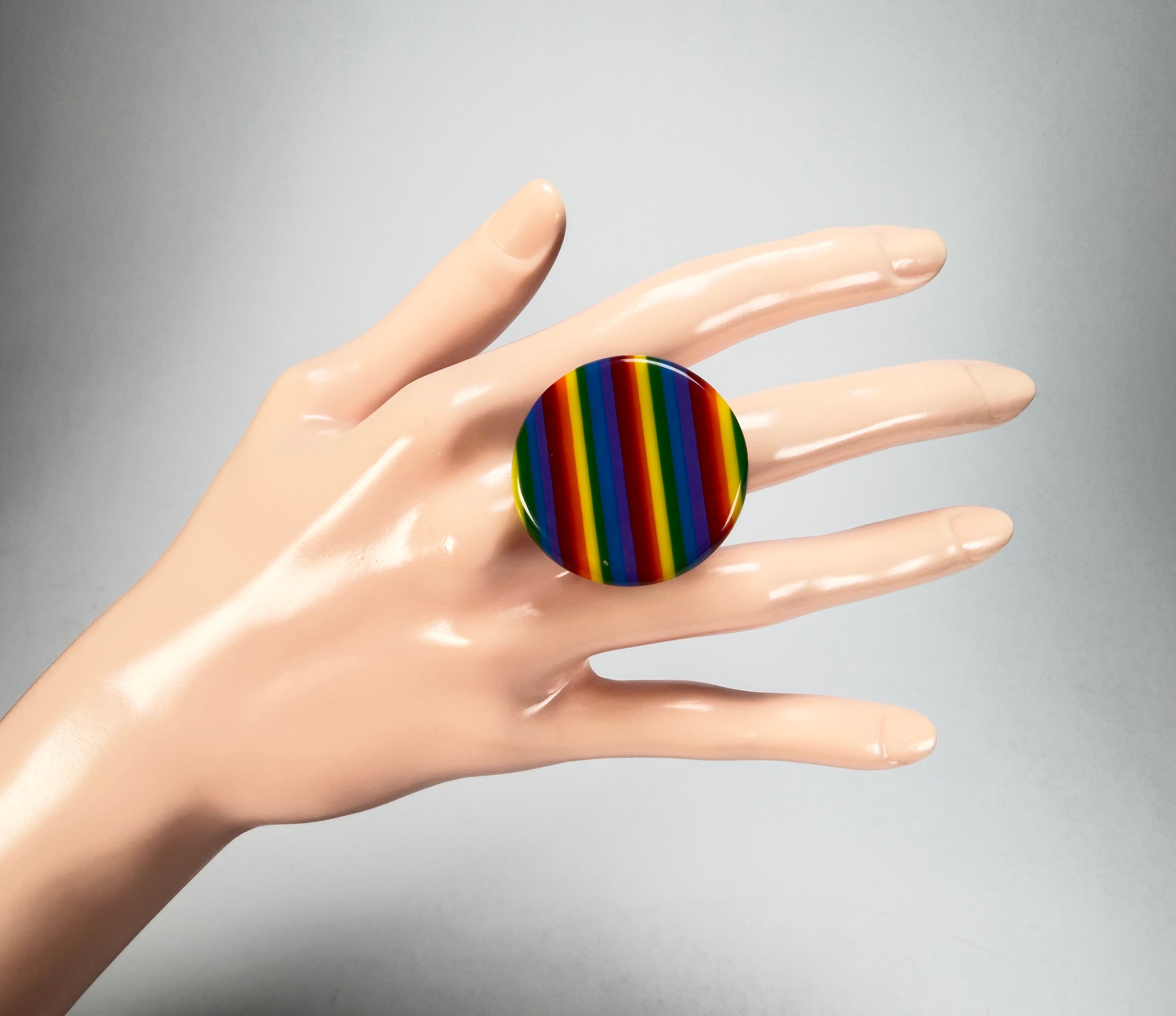 Sobral - Pop Pride "Retalhos" Resin Ring ( 004934 ) - Size UK Q / US 8