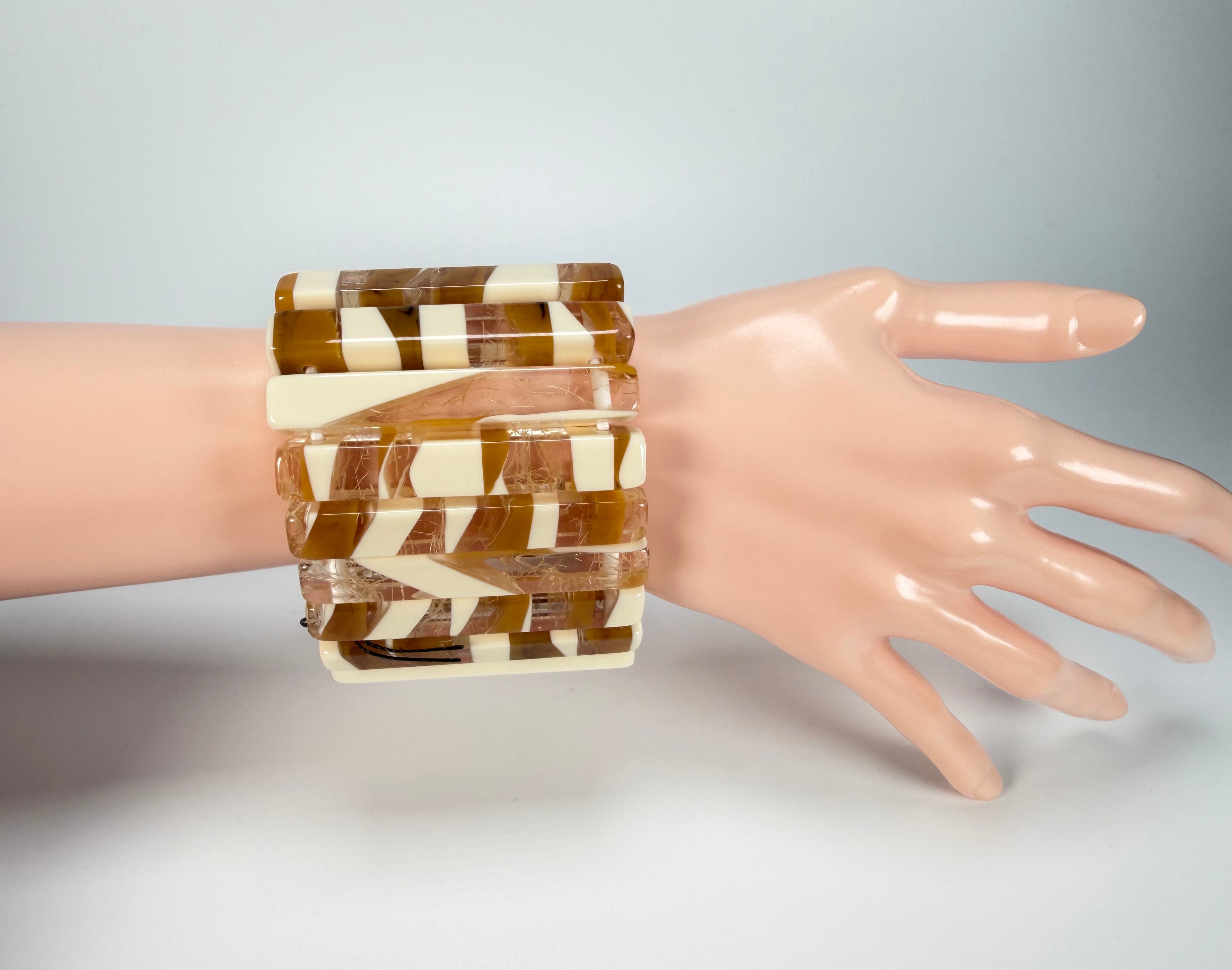 Sobral - Memphis "Yasmin" Elasticated Resin Bracelet ( 003137 )