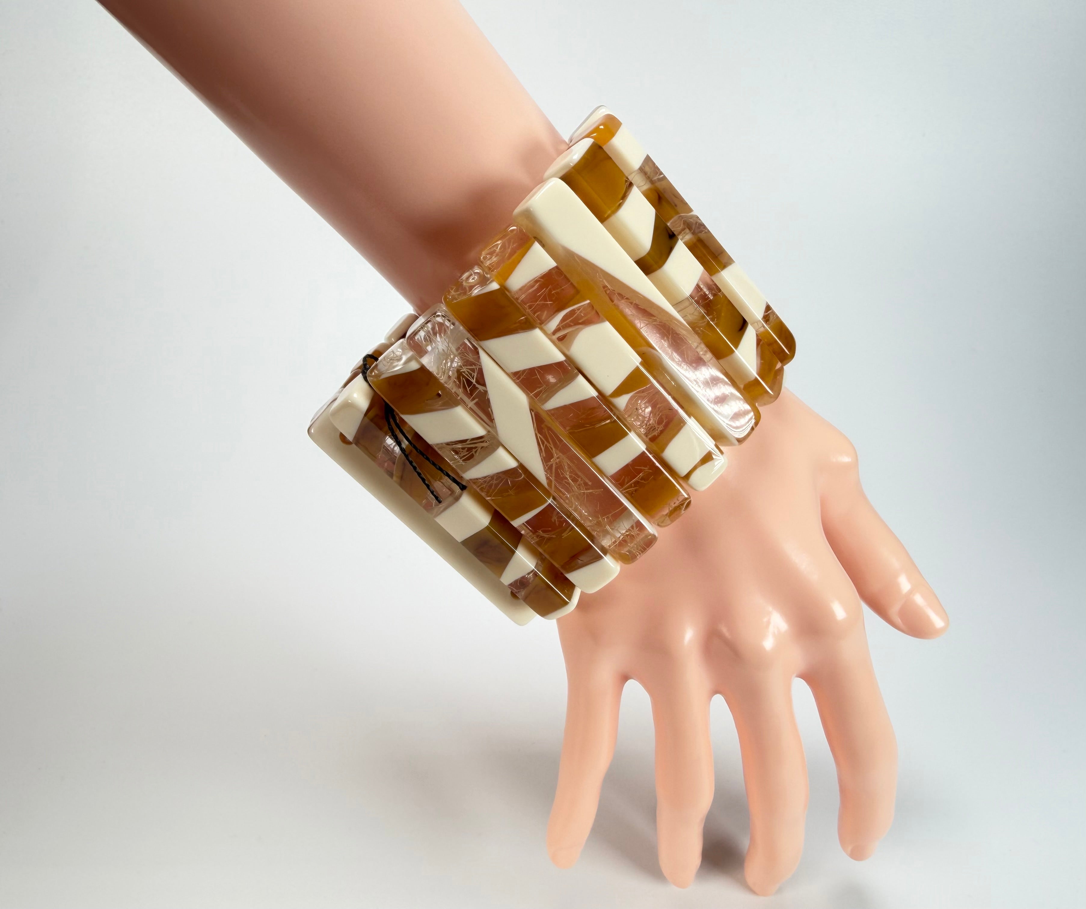 Sobral - Memphis "Yasmin" Elasticated Resin Bracelet ( 003137 )