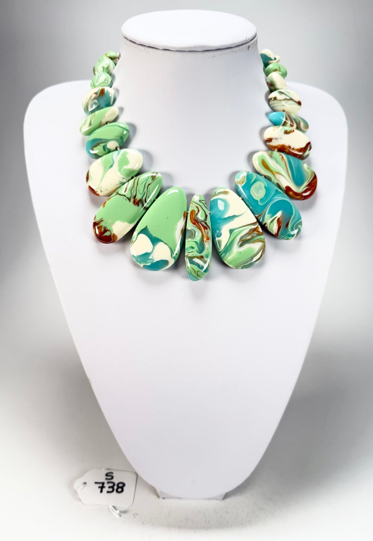 Sobral - Eteria "Marou" Resin Necklace ( 005422 )