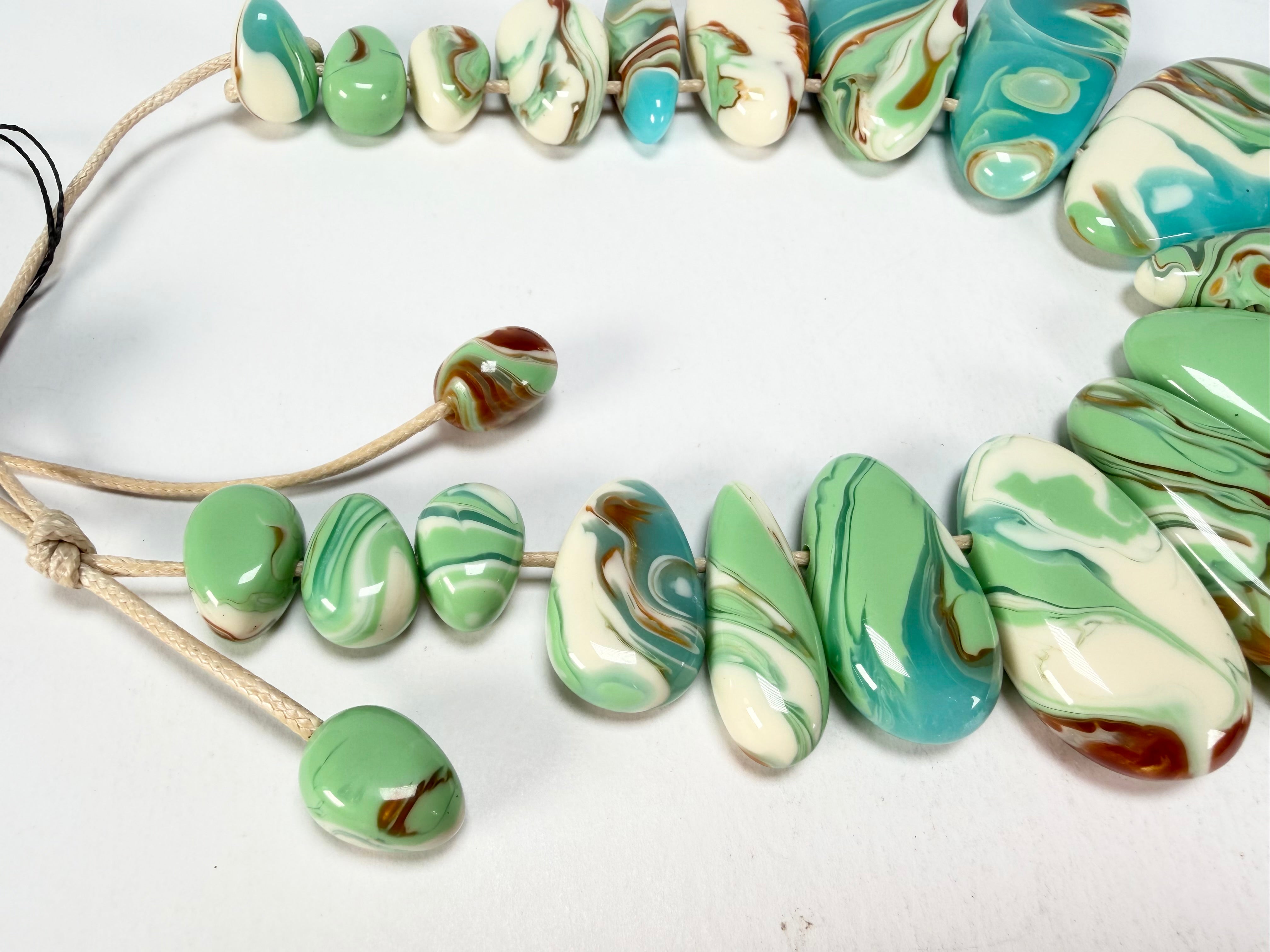 Sobral - Eteria "Marou" Resin Necklace ( 005422 )