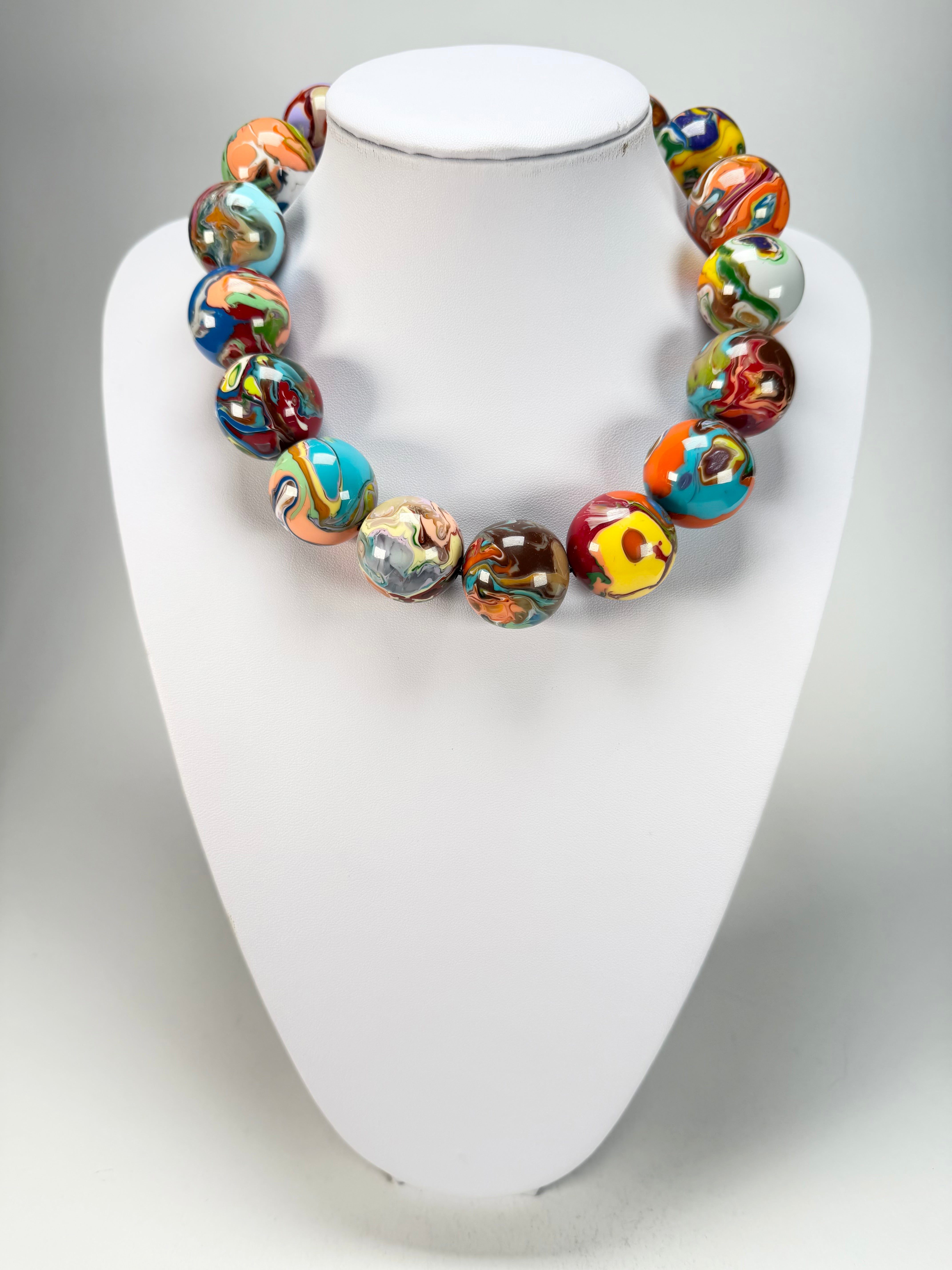Sobral - Planets "Cluster" Studio Creation Pollock Resin Necklace ( 000000 )