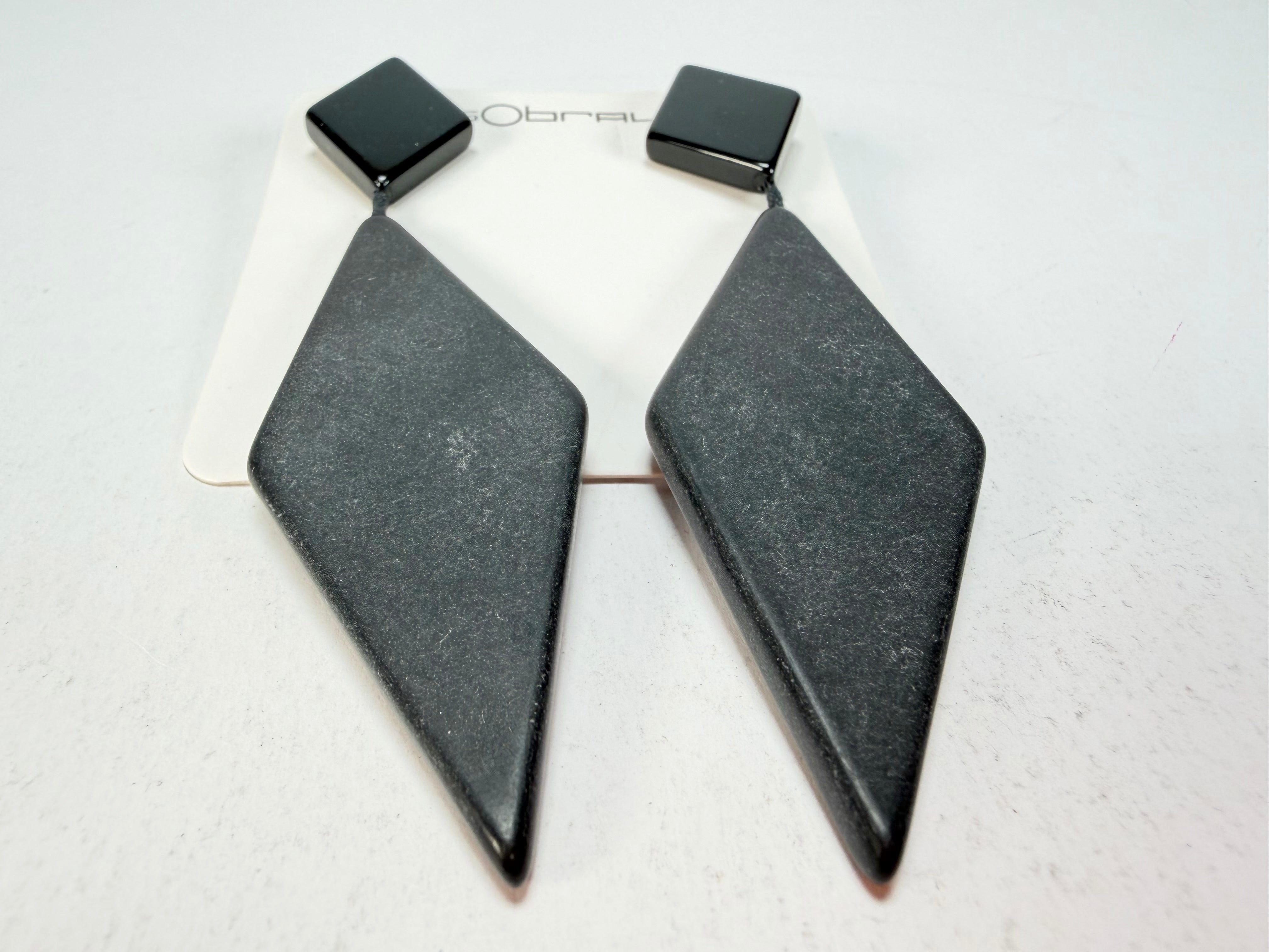 Sobral - Preto "Nial" Black Matt Resin Earrings ( 004203 )