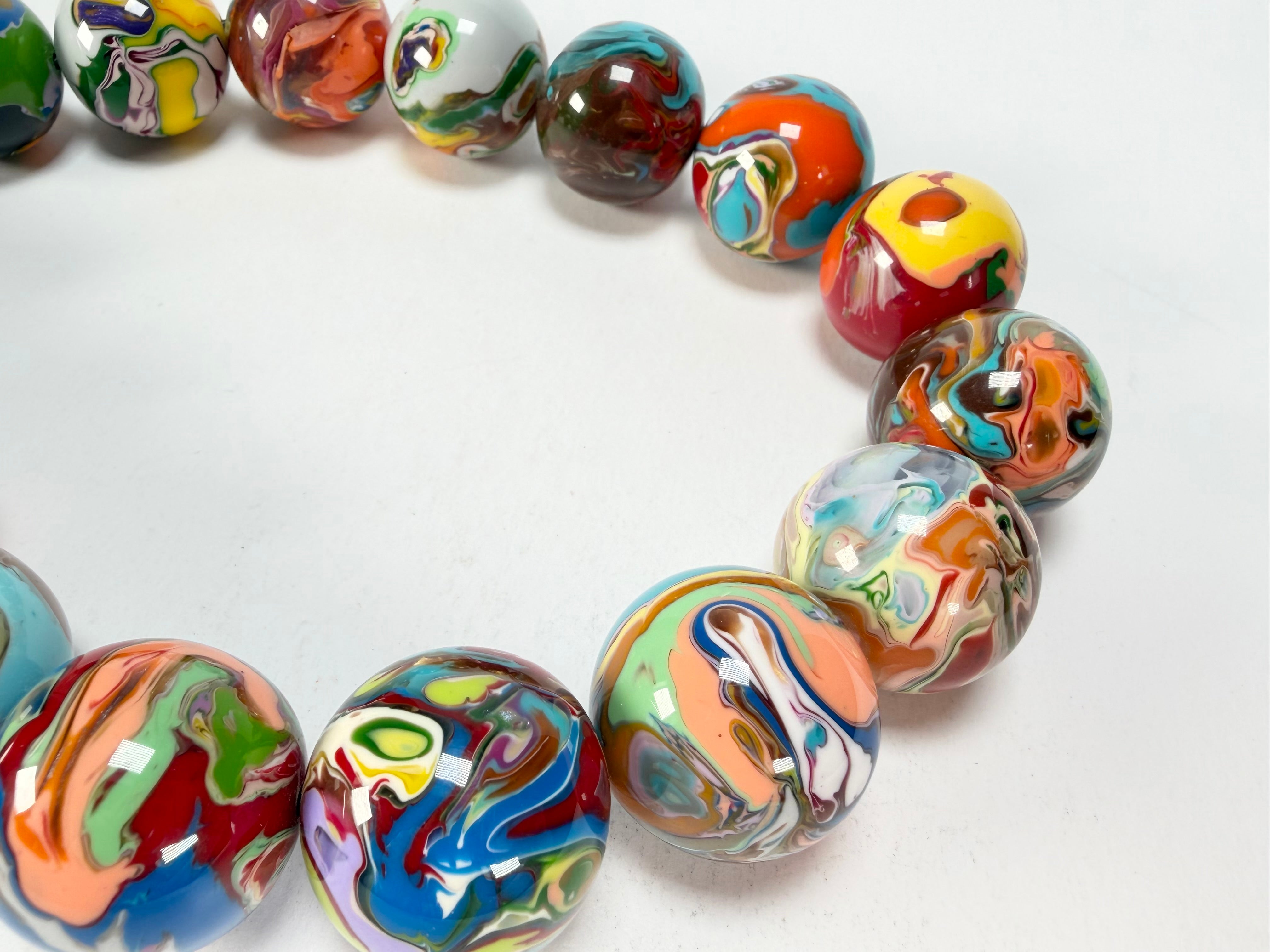 Sobral - Planets "Cluster" Studio Creation Pollock Resin Necklace ( 000000 )