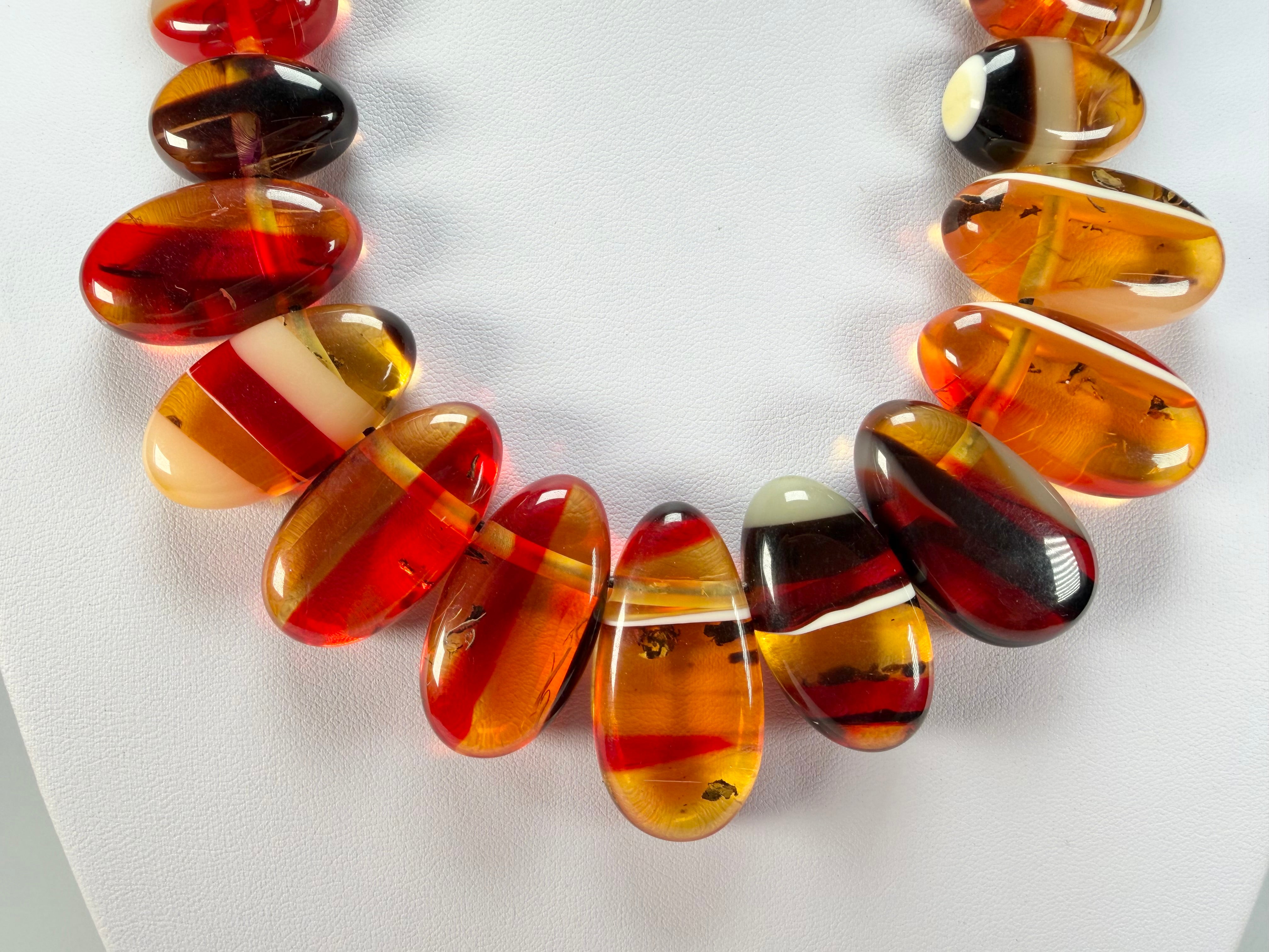 Sobral - Eco Amber "Studio Pebbles" Studio Creation Resin Necklace ( 000000 )