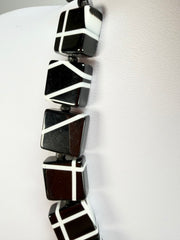 Sobral - Street "Catedral" Black Resin Necklace ( 004311 )