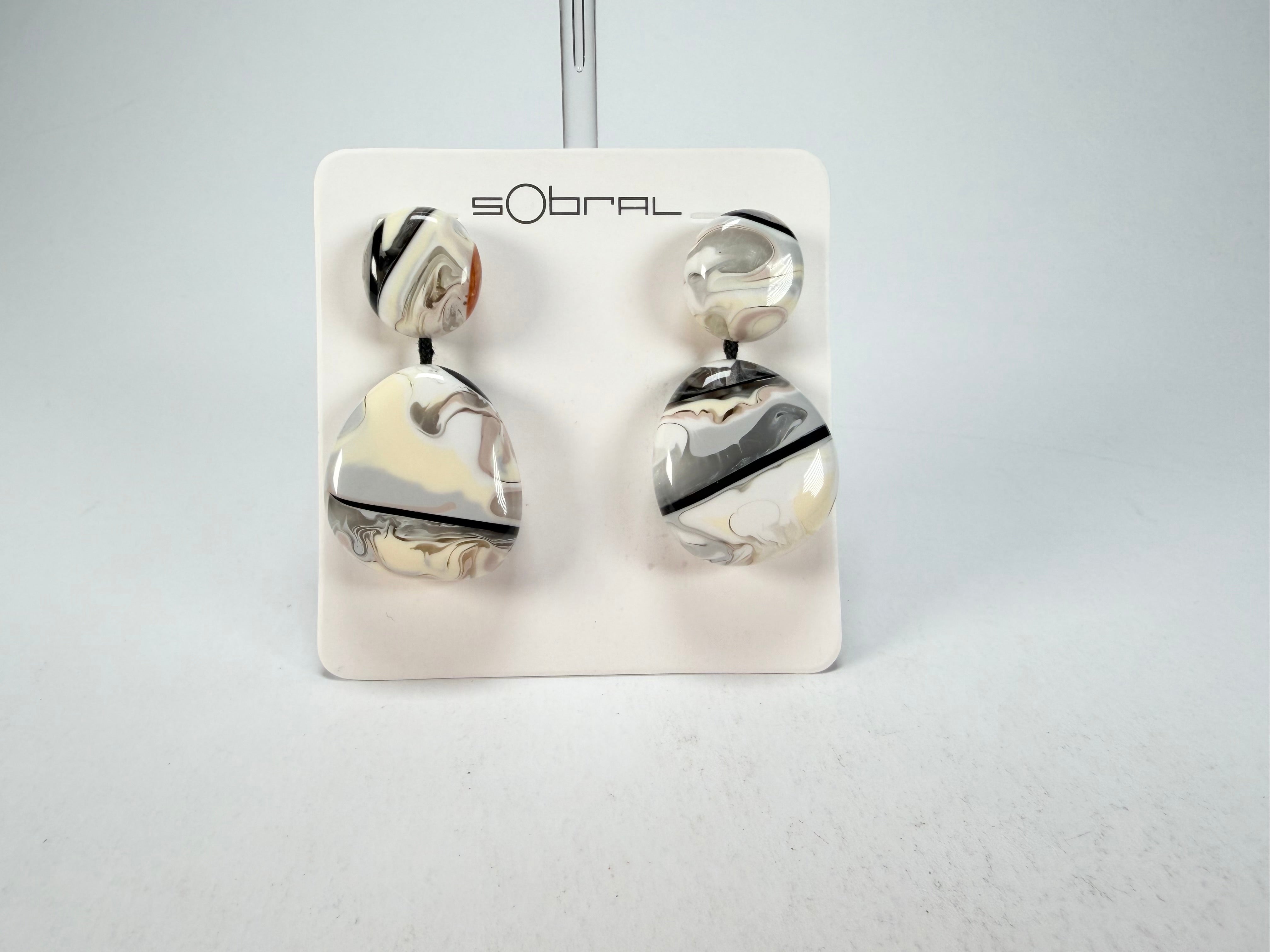 Sobral - Lágrima D'or "Moni " Resin Earrings ( 004904 )