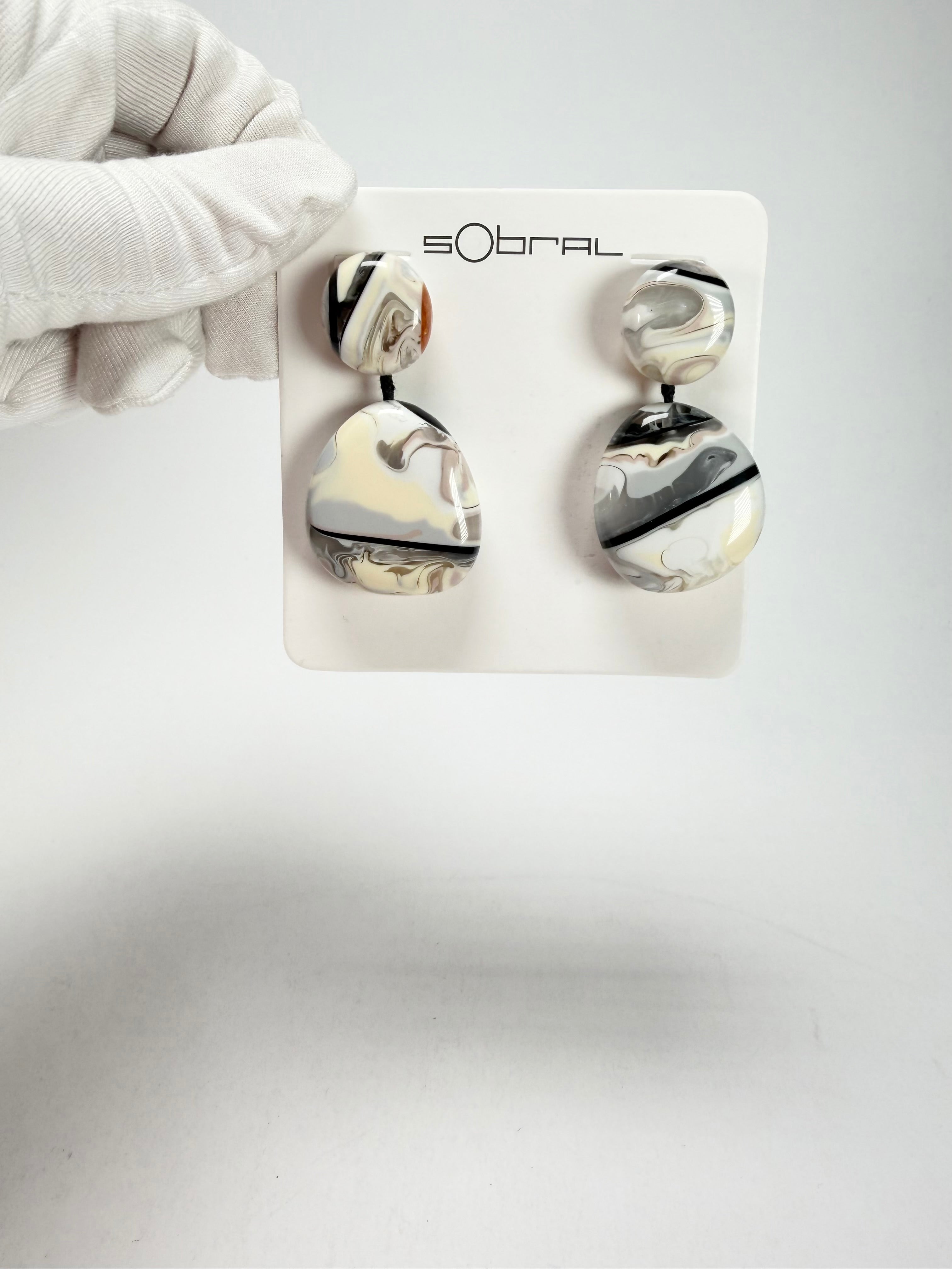 Sobral - Lágrima D'or "Moni " Resin Earrings ( 004904 )