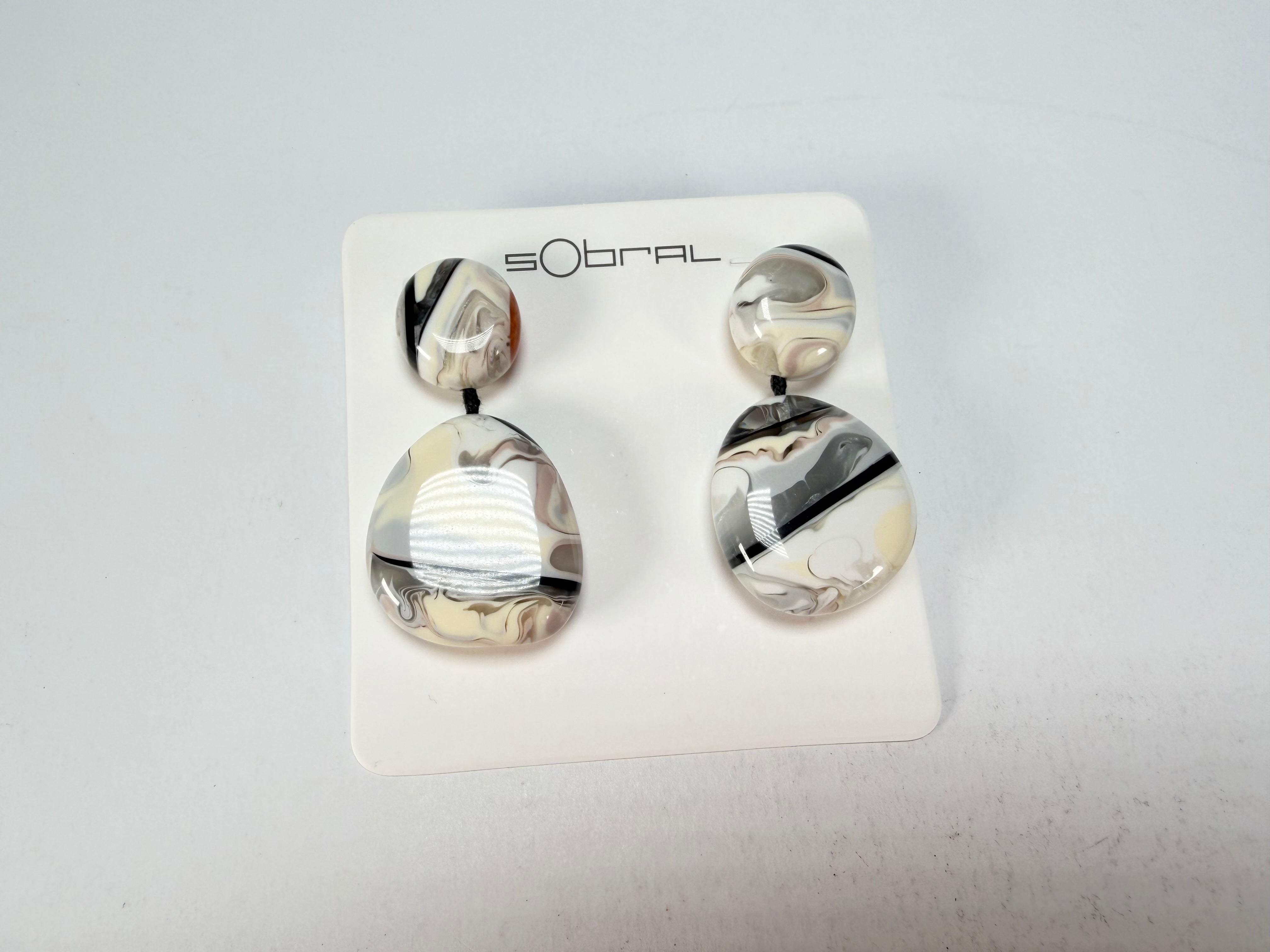 Sobral - Lágrima D'or "Moni " Resin Earrings ( 004904 )