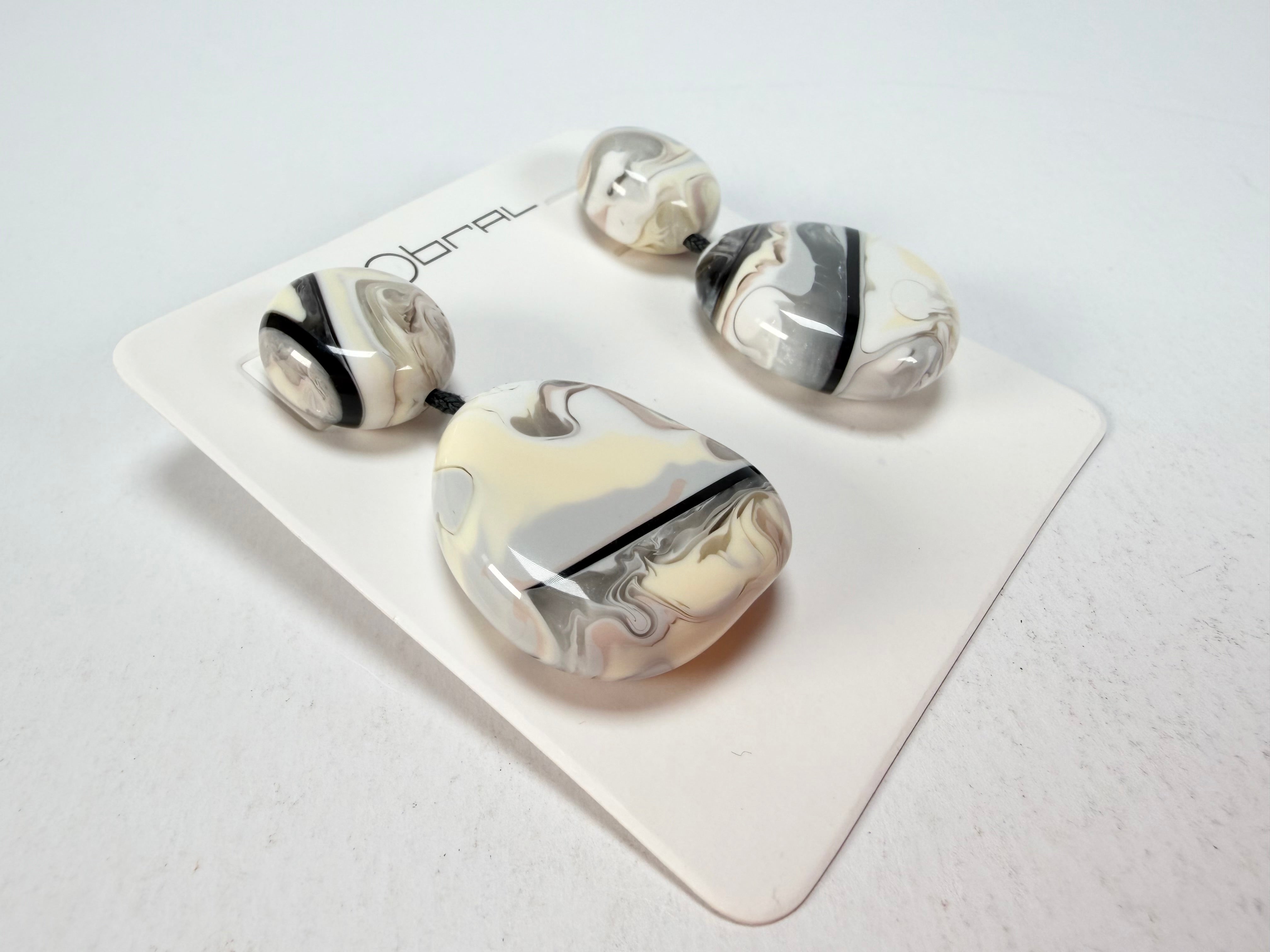 Sobral - Lágrima D'or "Moni " Resin Earrings ( 004904 )