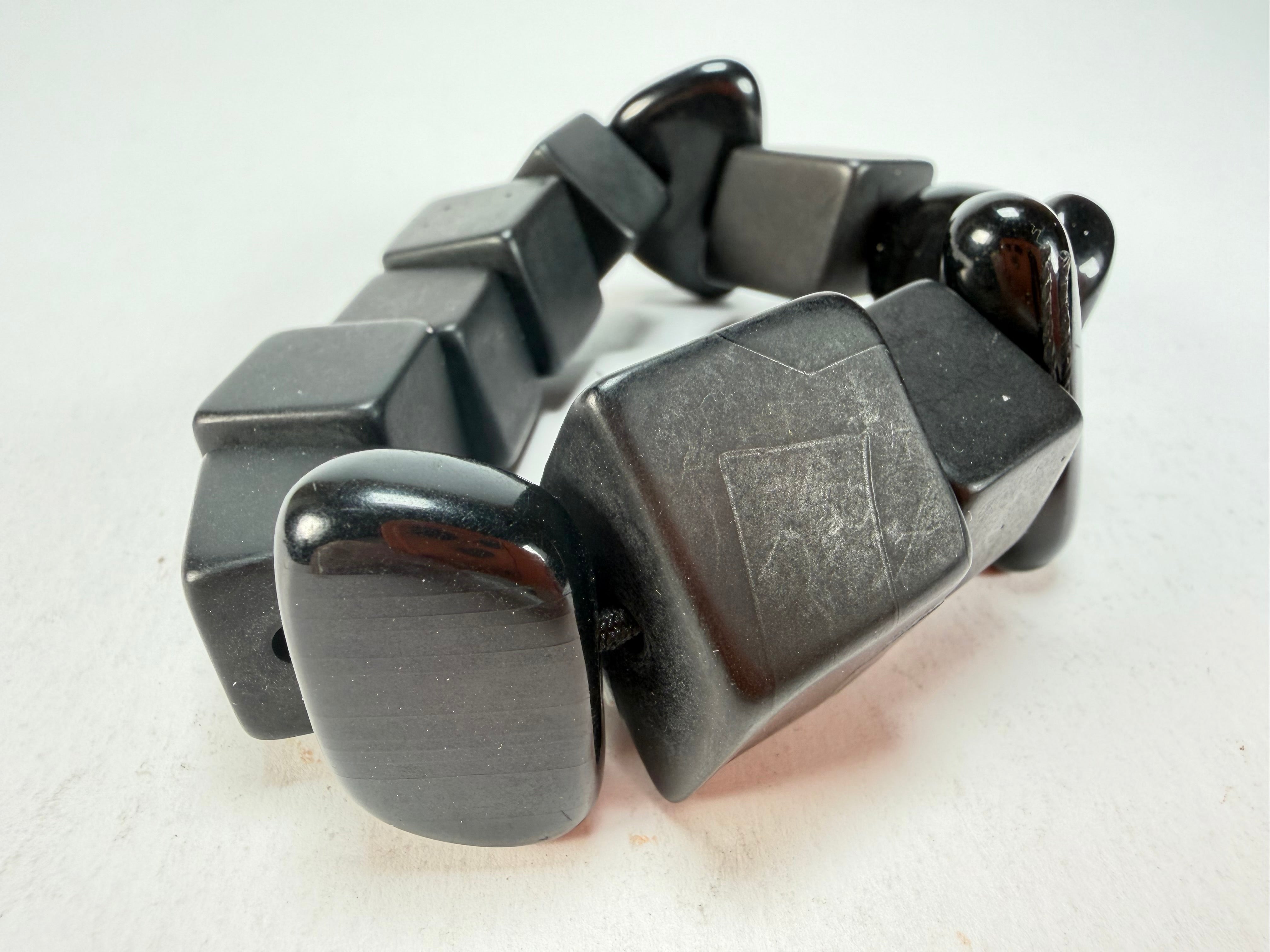 Sobral - Indiana "Noir" Black Mix Elasticated Resin Bracelet ( 000210 )