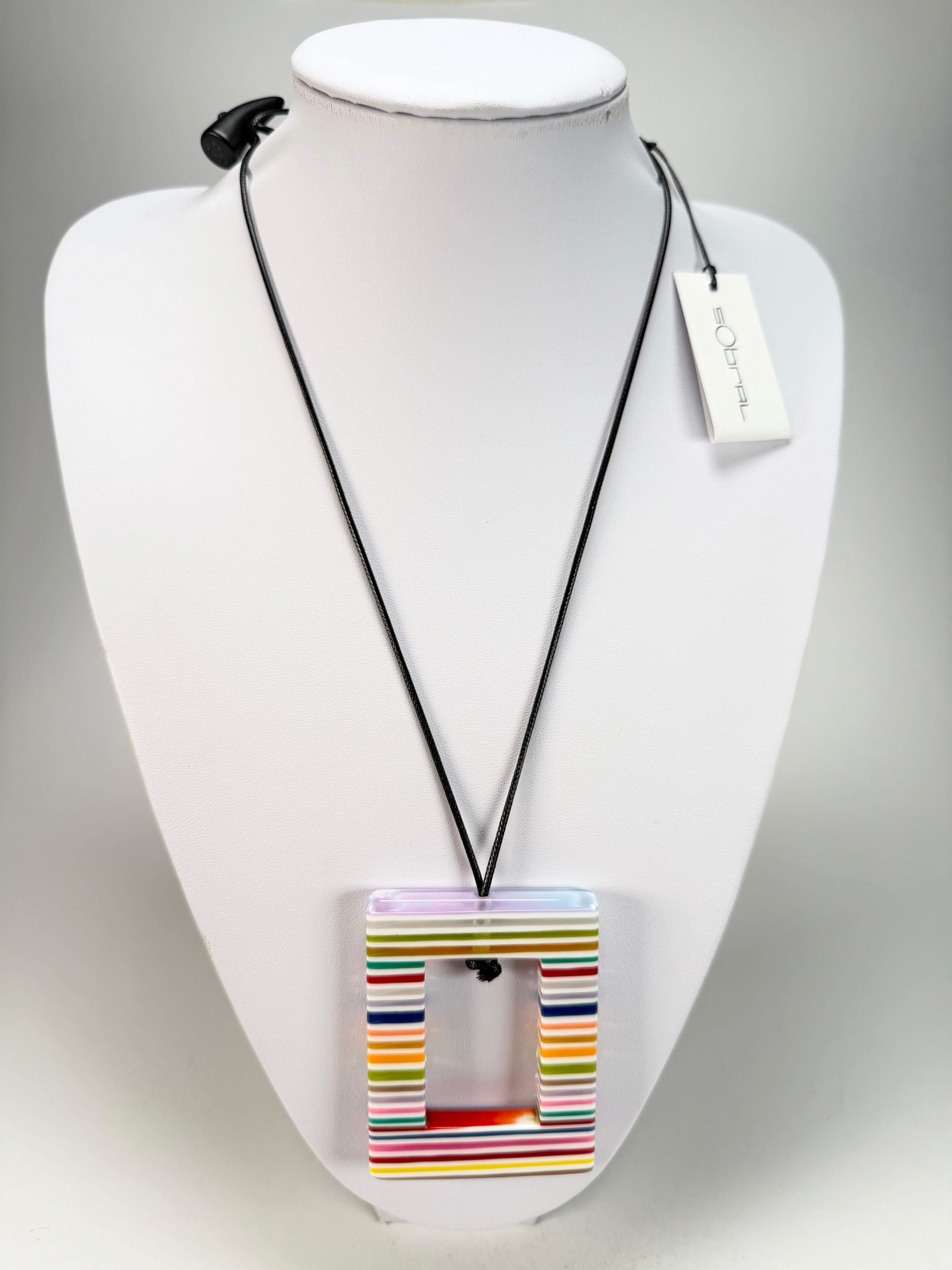 Sobral - Candy Pop "Hollow Fizz" Studio Creation Resin Necklace ( 000000 )