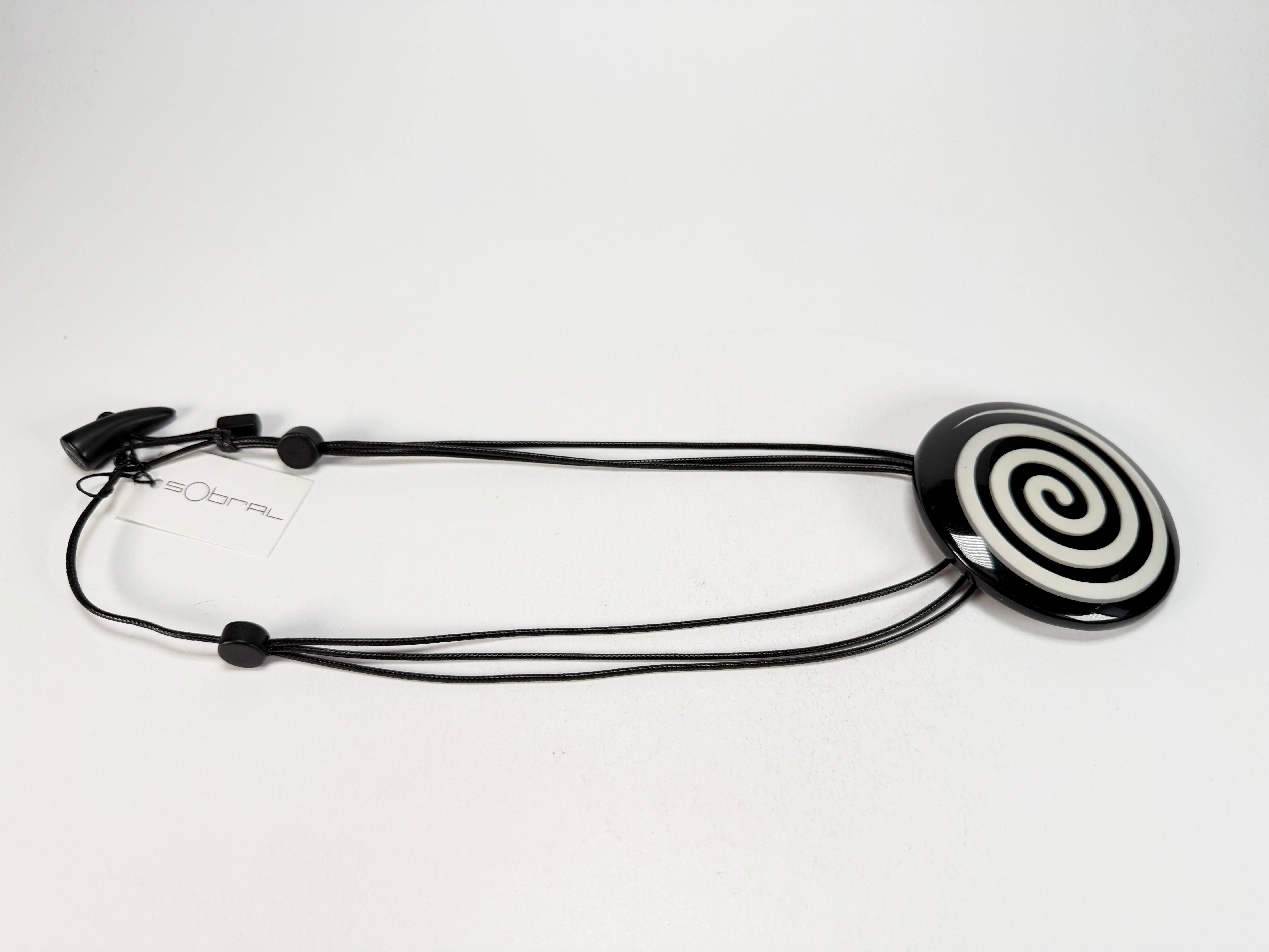 Sobral - Atelie "Sobralhausen" Studio Creation Resin Necklace ( 000000 )