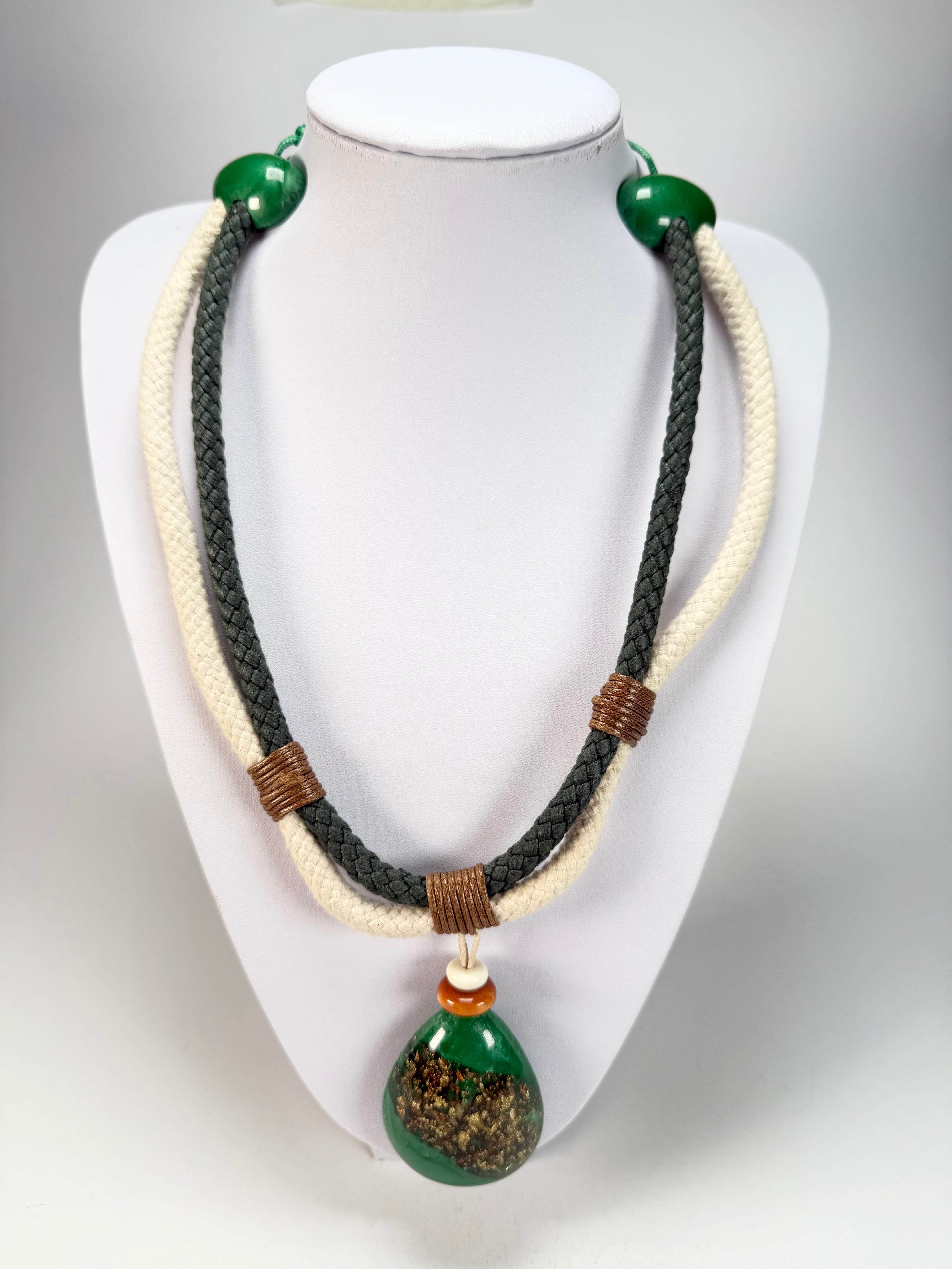 Sobral - Metalique Orlando "Rope Pendant" Studio Creation Green Dual Rope Resin Necklace ( 000000 )
