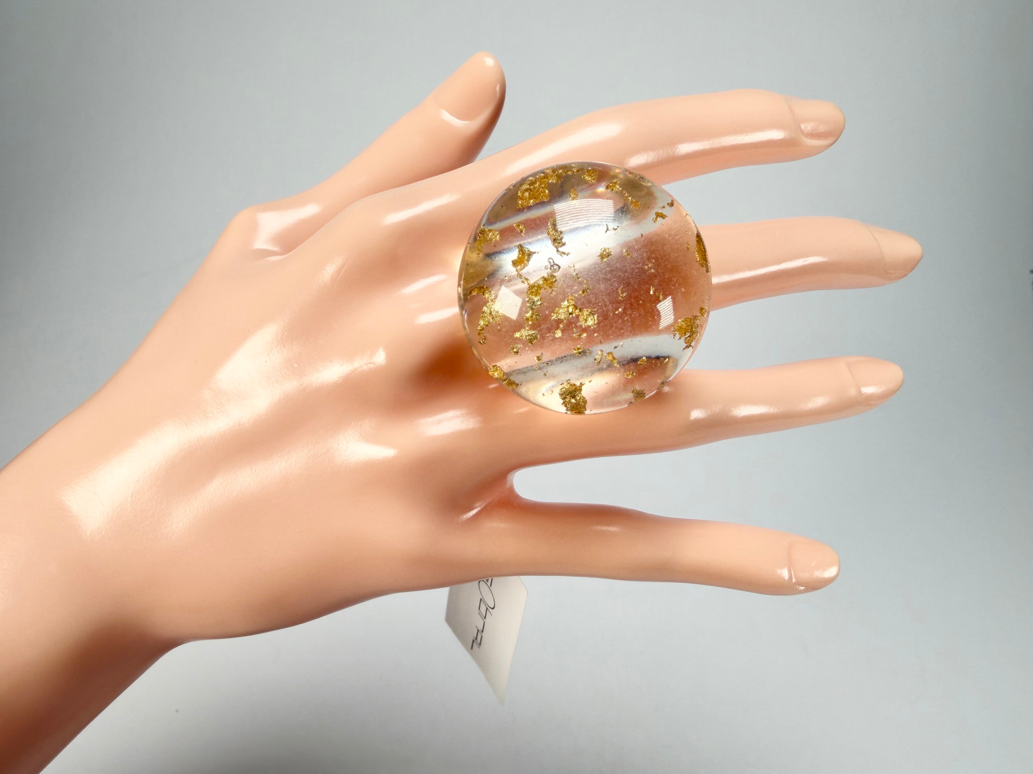 Sobral - Metalique "Afrodite" Resin Ring ( 002789 ) - Size UK P / US 7.5