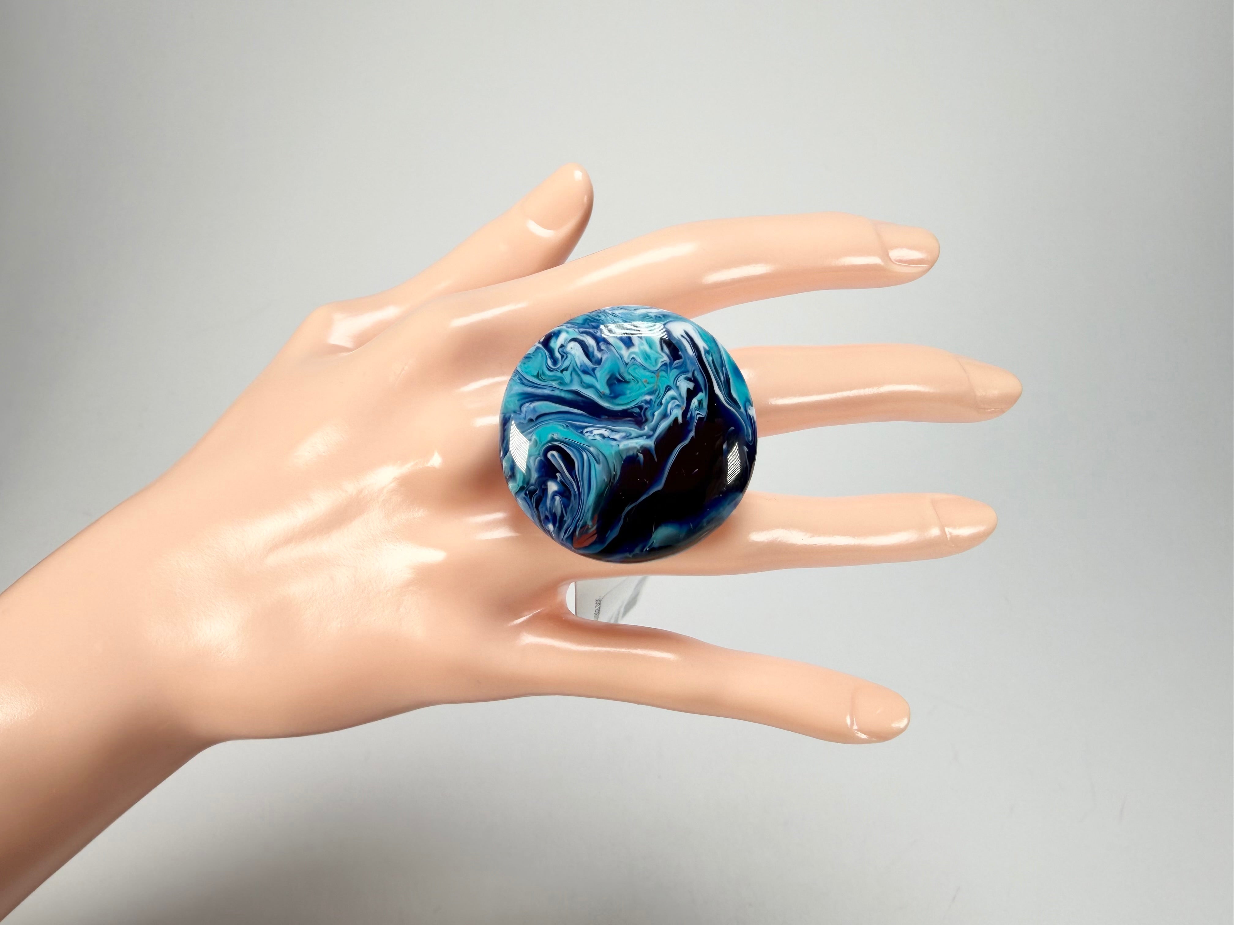 Sobral - Onda Azul "Onda Circle" Blue Resin Ring ( 005324 ) - Size UK N / US 6.5