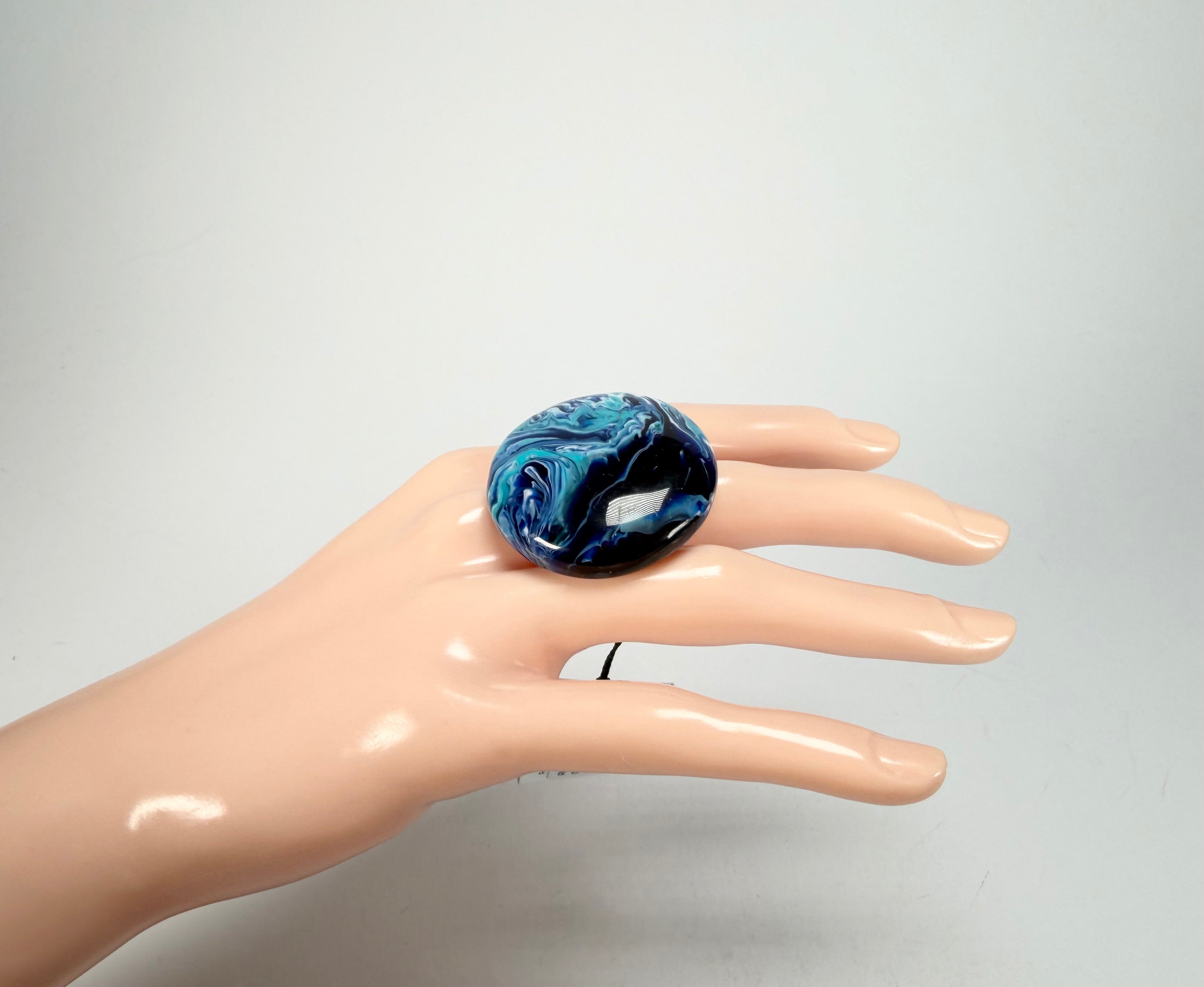 Sobral - Onda Azul "Onda Circle" Blue Resin Ring ( 005324 ) - Size UK N / US 6.5