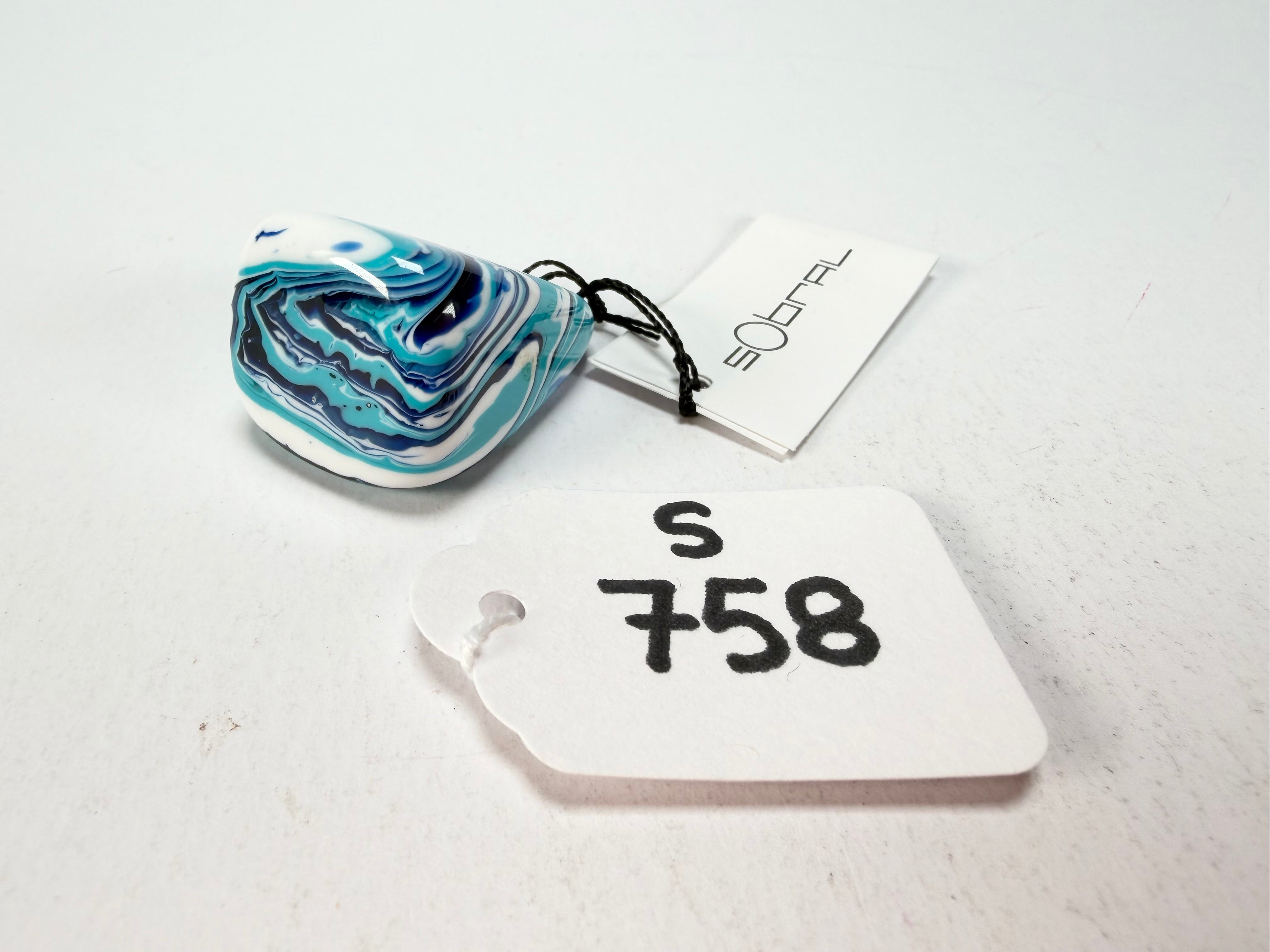 Sobral - Onda Azul "Wave" Blue Resin Ring ( 005325 ) - Size UK N / US 6.5