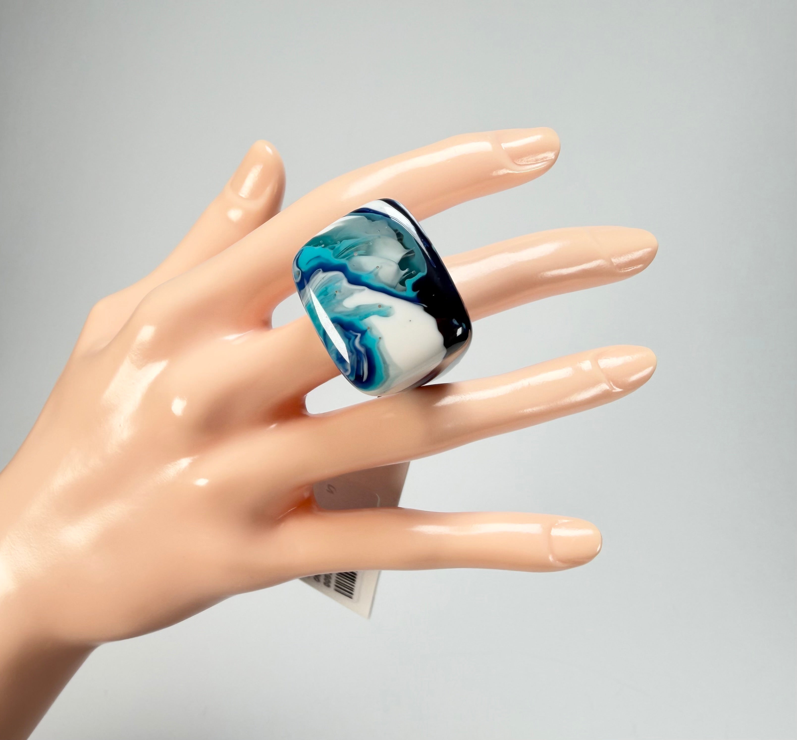 Sobral - Onda Azul "Wave" Blue Resin Ring ( 005325 ) - Size UK P / US 8