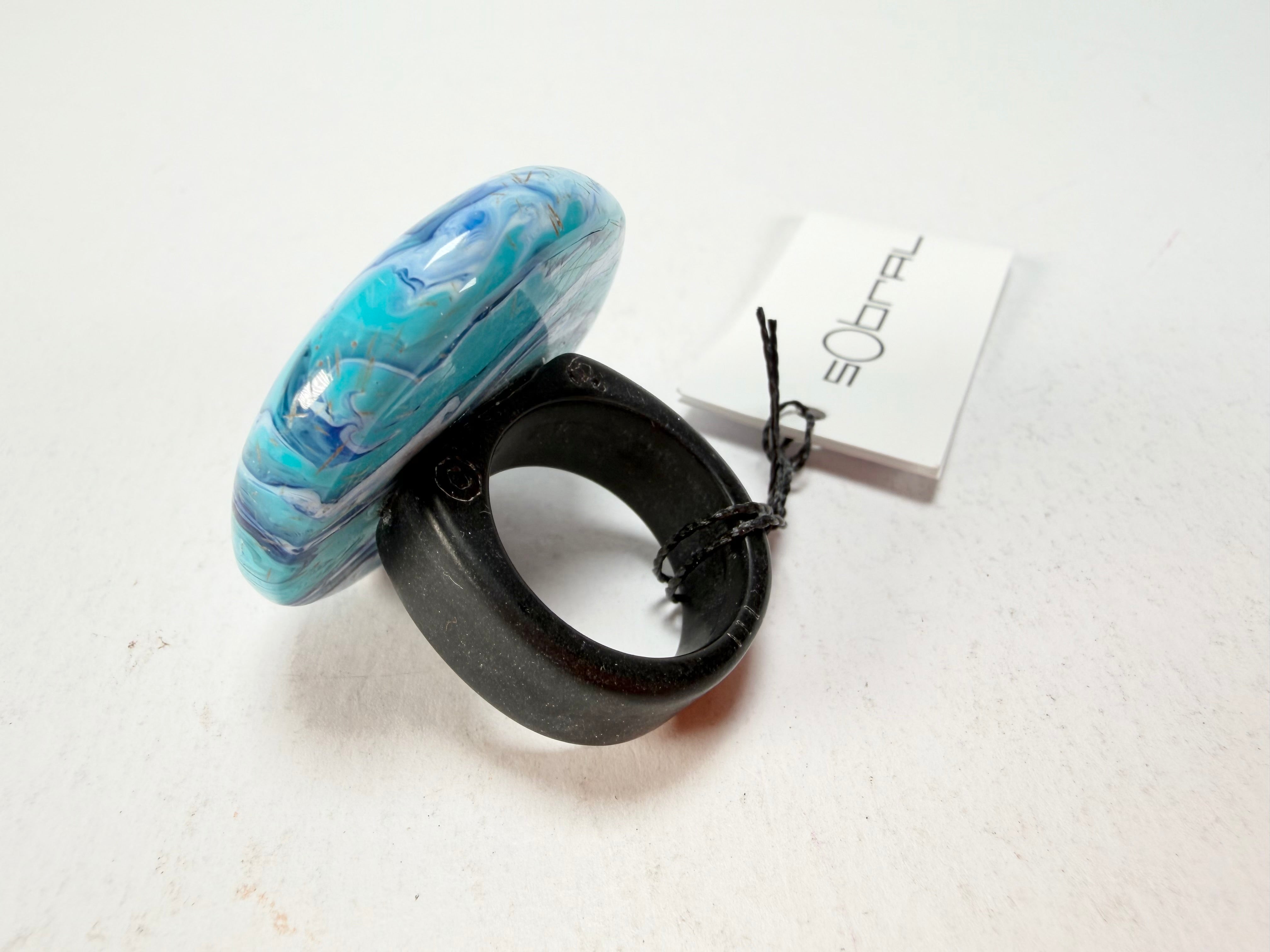Sobral - Onda Azul "Onda Circle" Blue Resin Ring ( 005324 ) - Size UK T / US 9.5