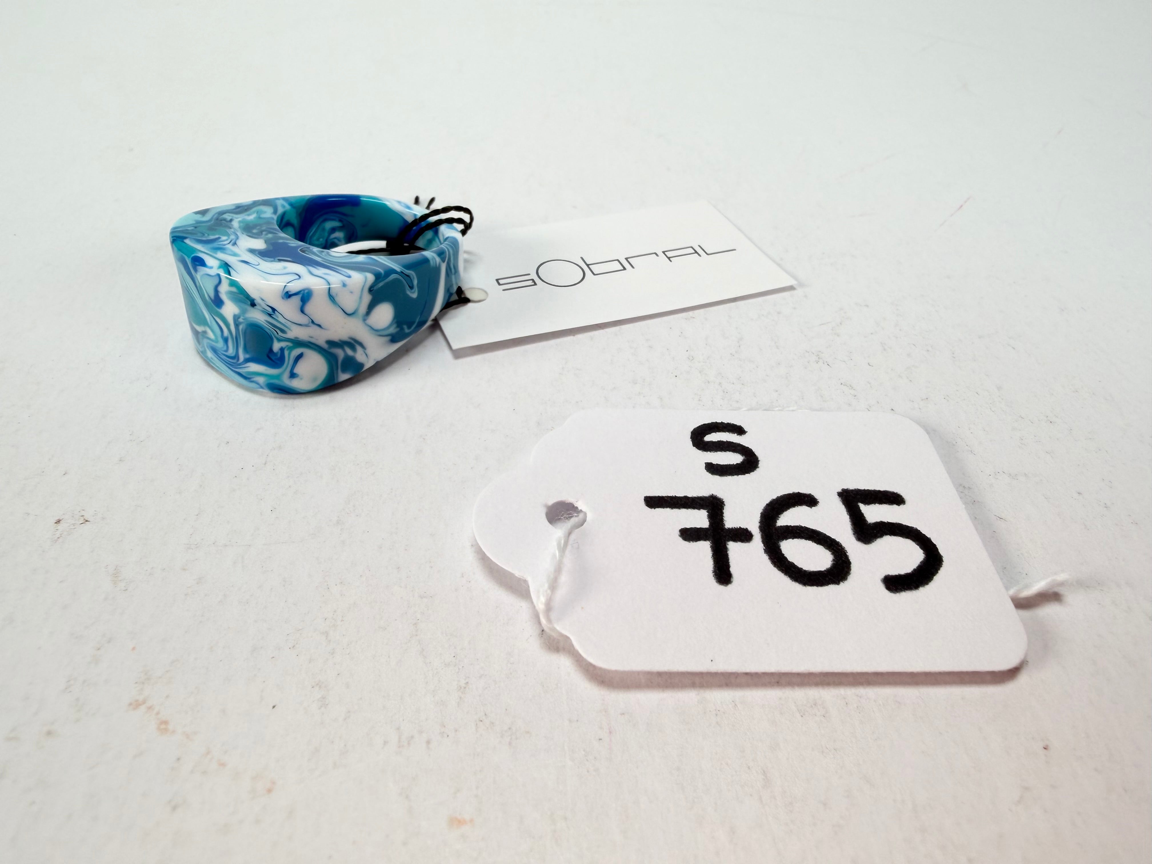 Sobral - Onda Azul "Pat" Blue Resin Ring ( 004857 ) - Size UK S / US 9