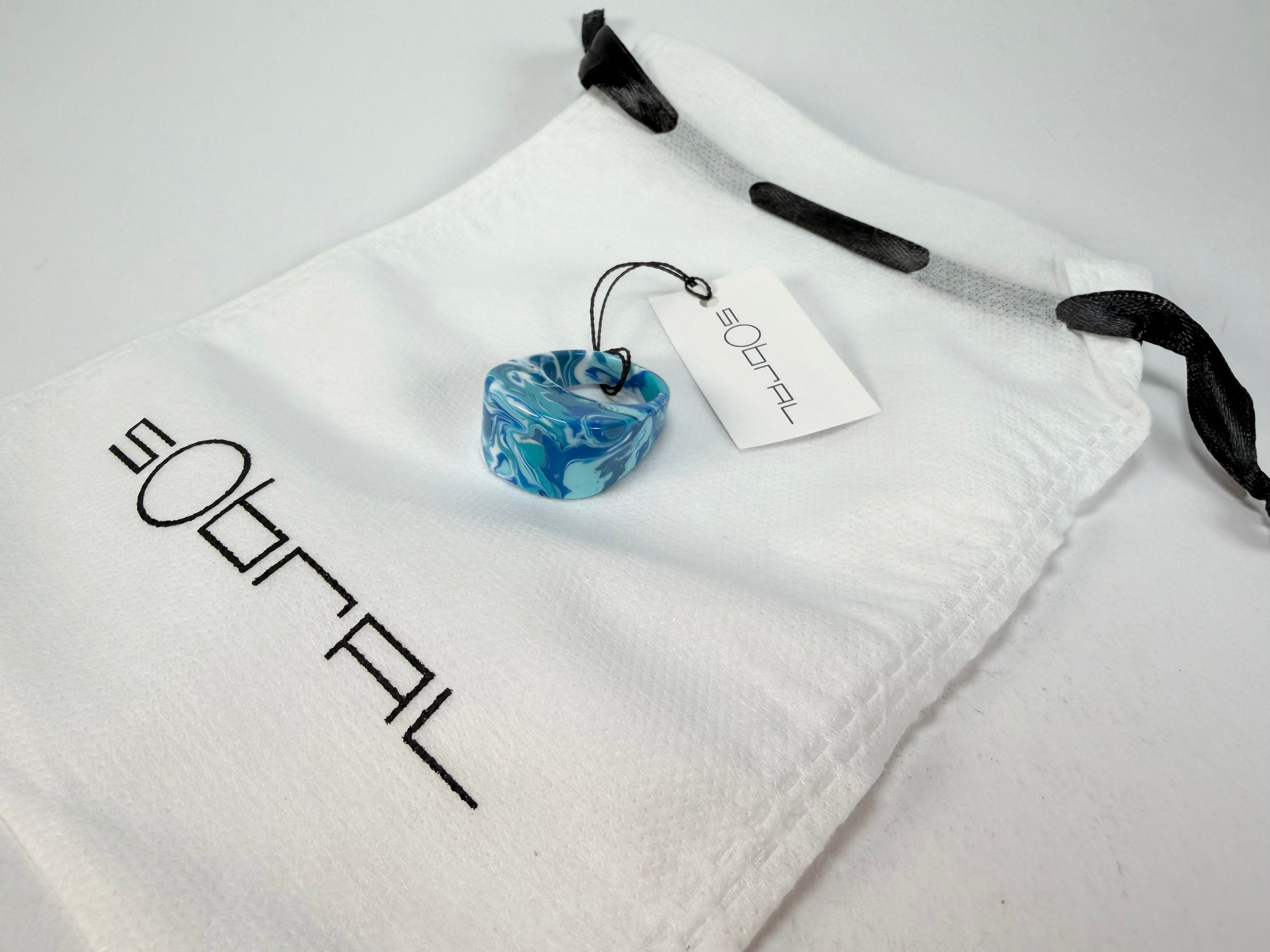 Sobral - Onda Azul "Pat" Blue Resin Ring ( 004857 ) - Size UK S / US 9