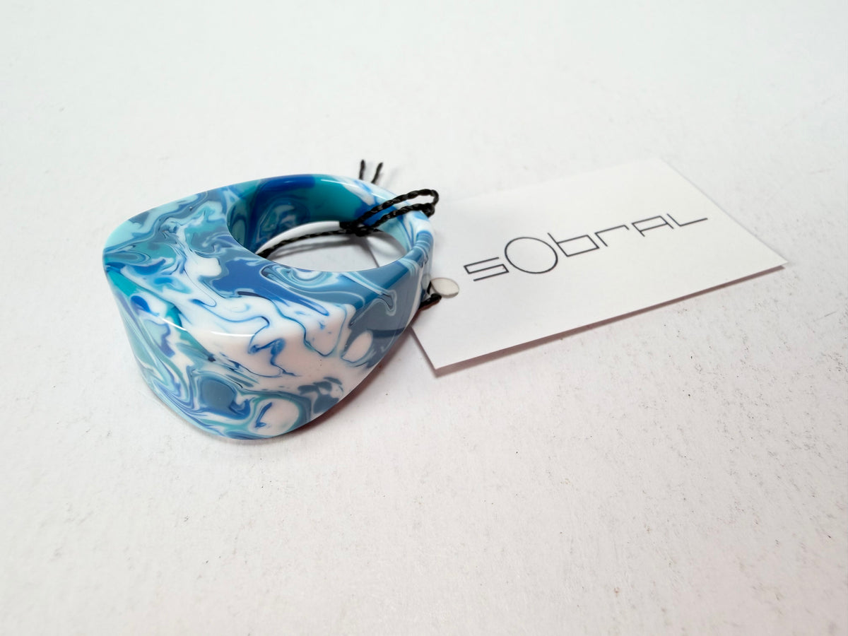 Sobral - Onda Azul "Pat" Blue Resin Ring ( 004857 ) - Size UK S / US 9