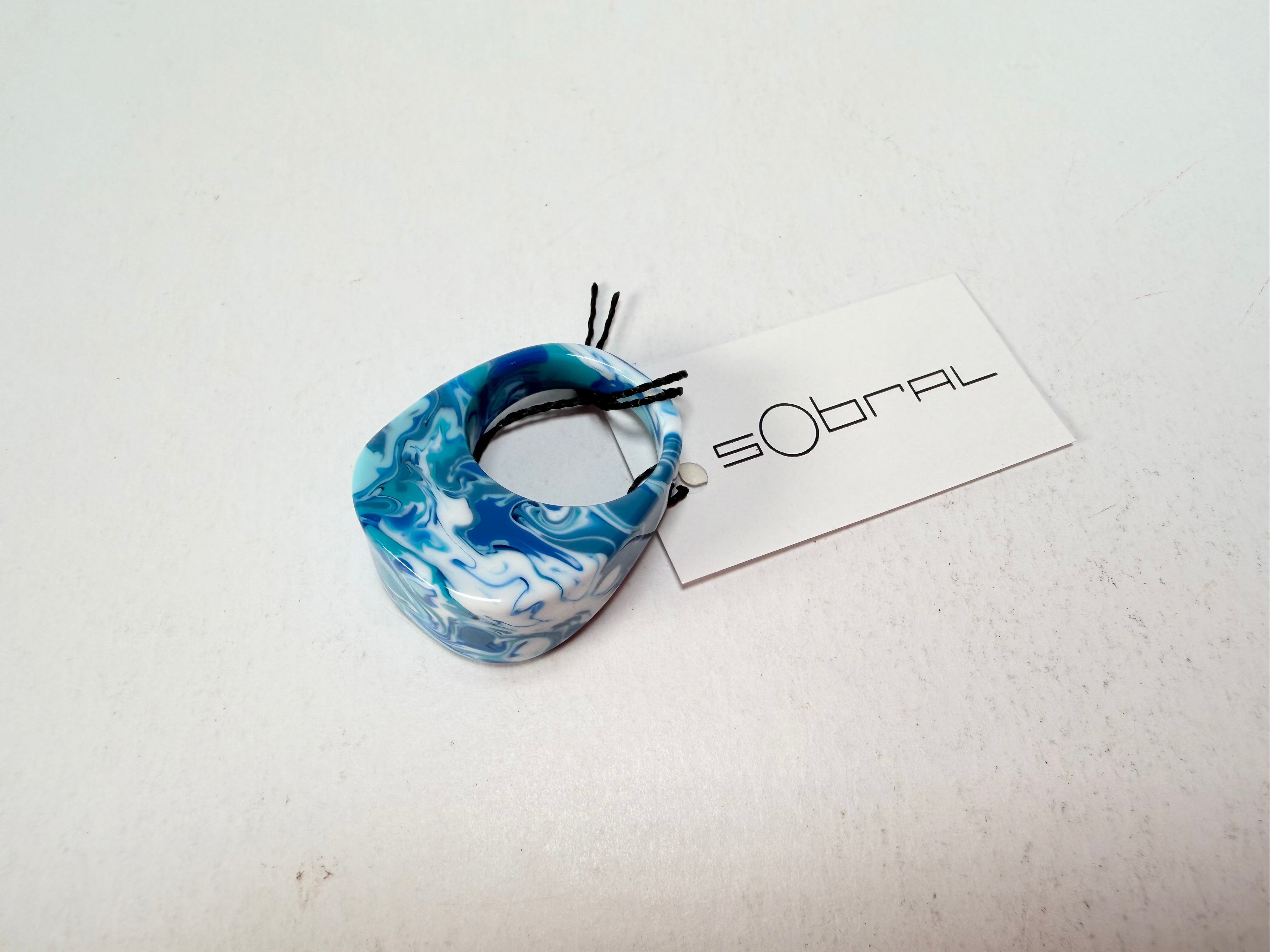 Sobral - Onda Azul "Pat" Blue Resin Ring ( 004857 ) - Size UK S / US 9