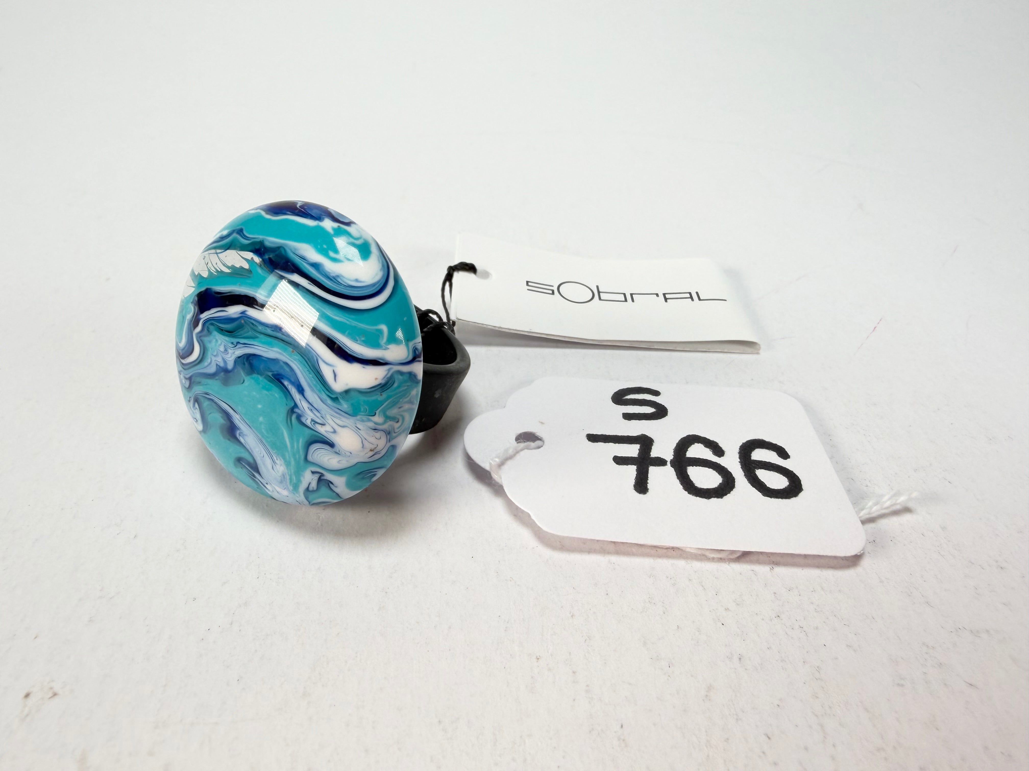 Sobral - Onda Azul "Onda Circle" Blue Resin Ring ( 005324 ) - Size UK T / US 9.5