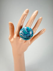 Sobral - Onda Azul "Onda Circle" Blue Resin Ring ( 005324 ) - Size UK T / US 9.5