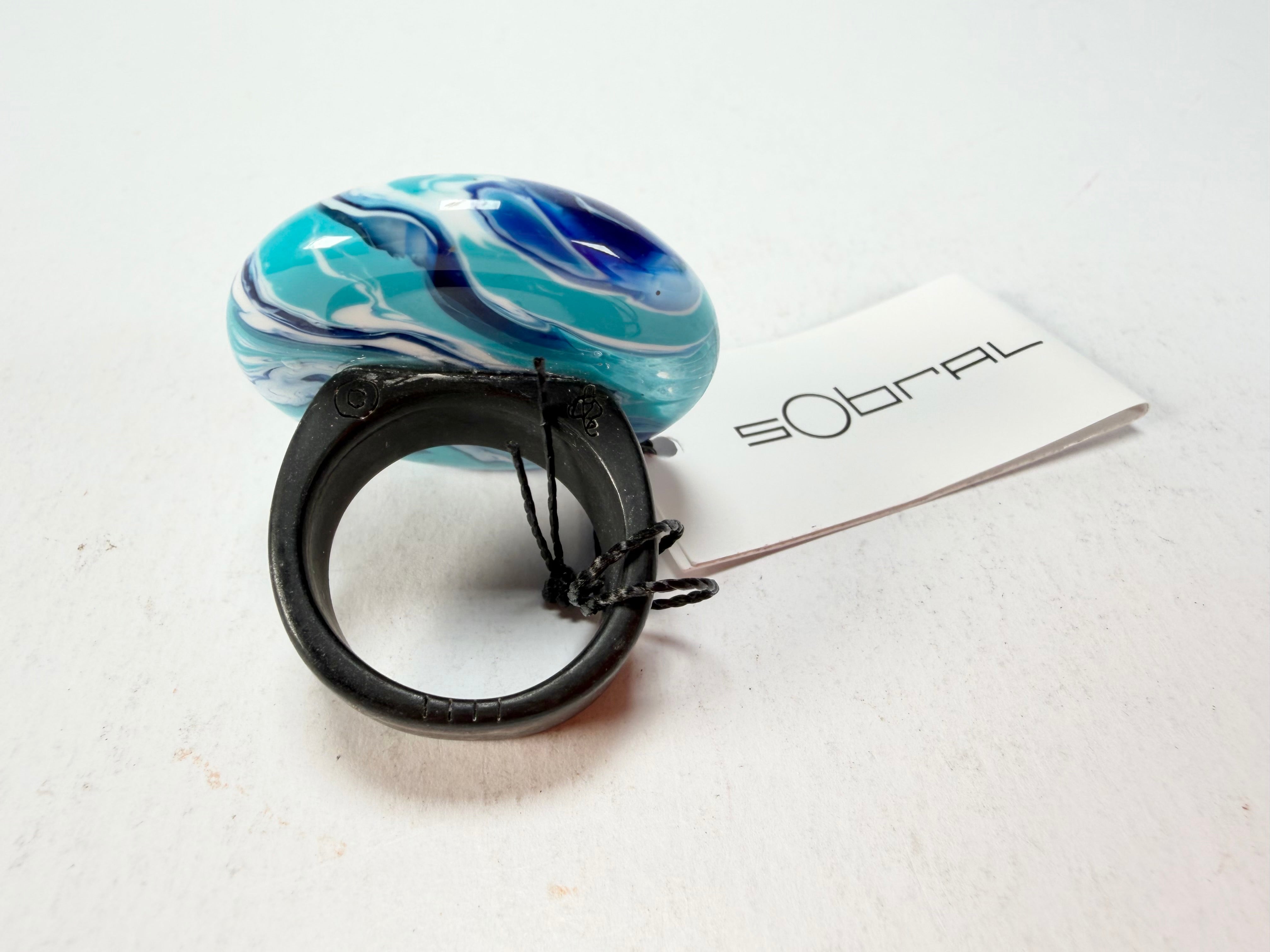 Sobral - Onda Azul "Onda Circle" Blue Resin Ring ( 005324 ) - Size UK T / US 9.5
