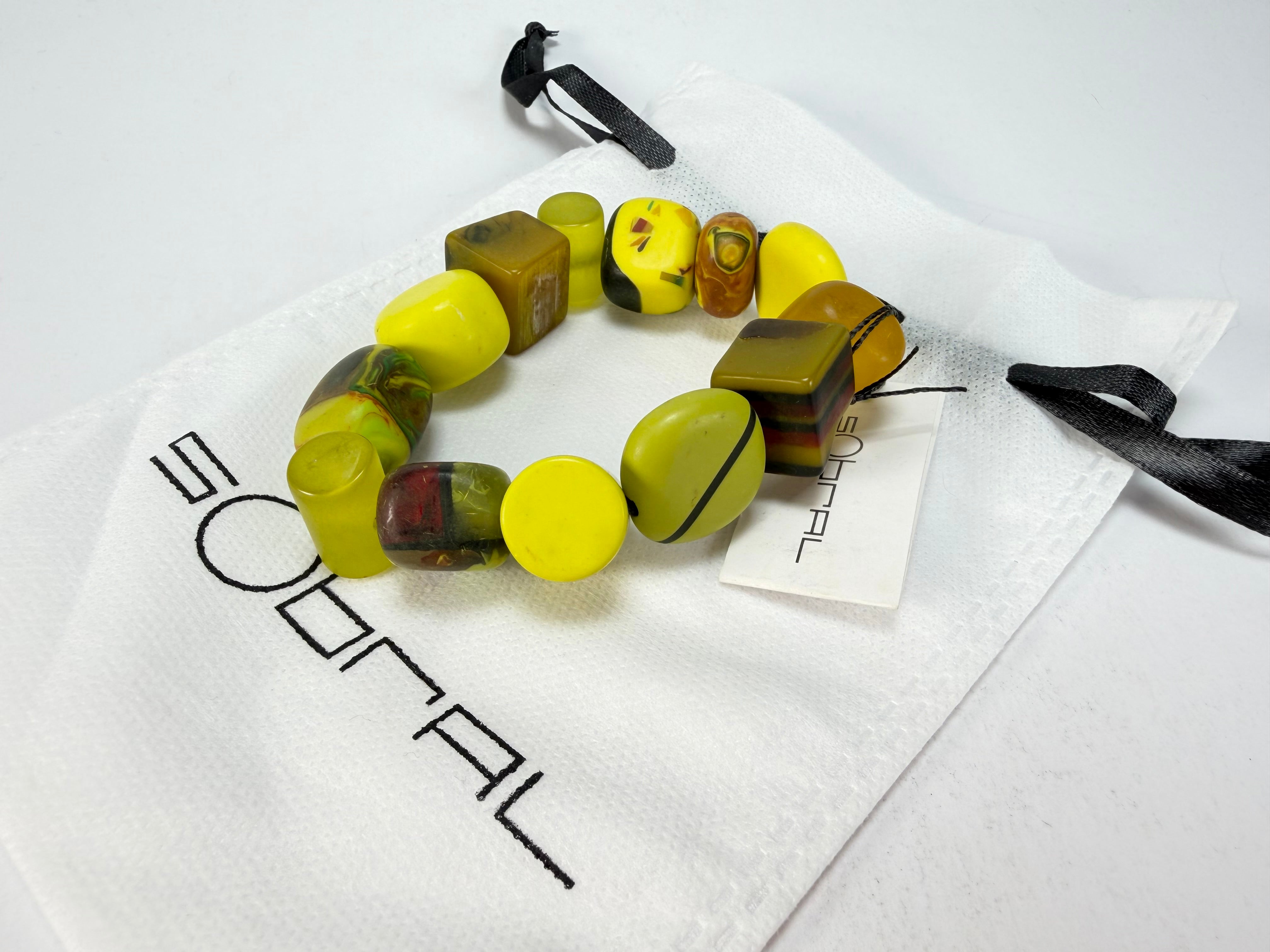 Sobral - Indiana "Citrino" Green Citrus Mix Elasticated Resin Bracelet ( 000210 )