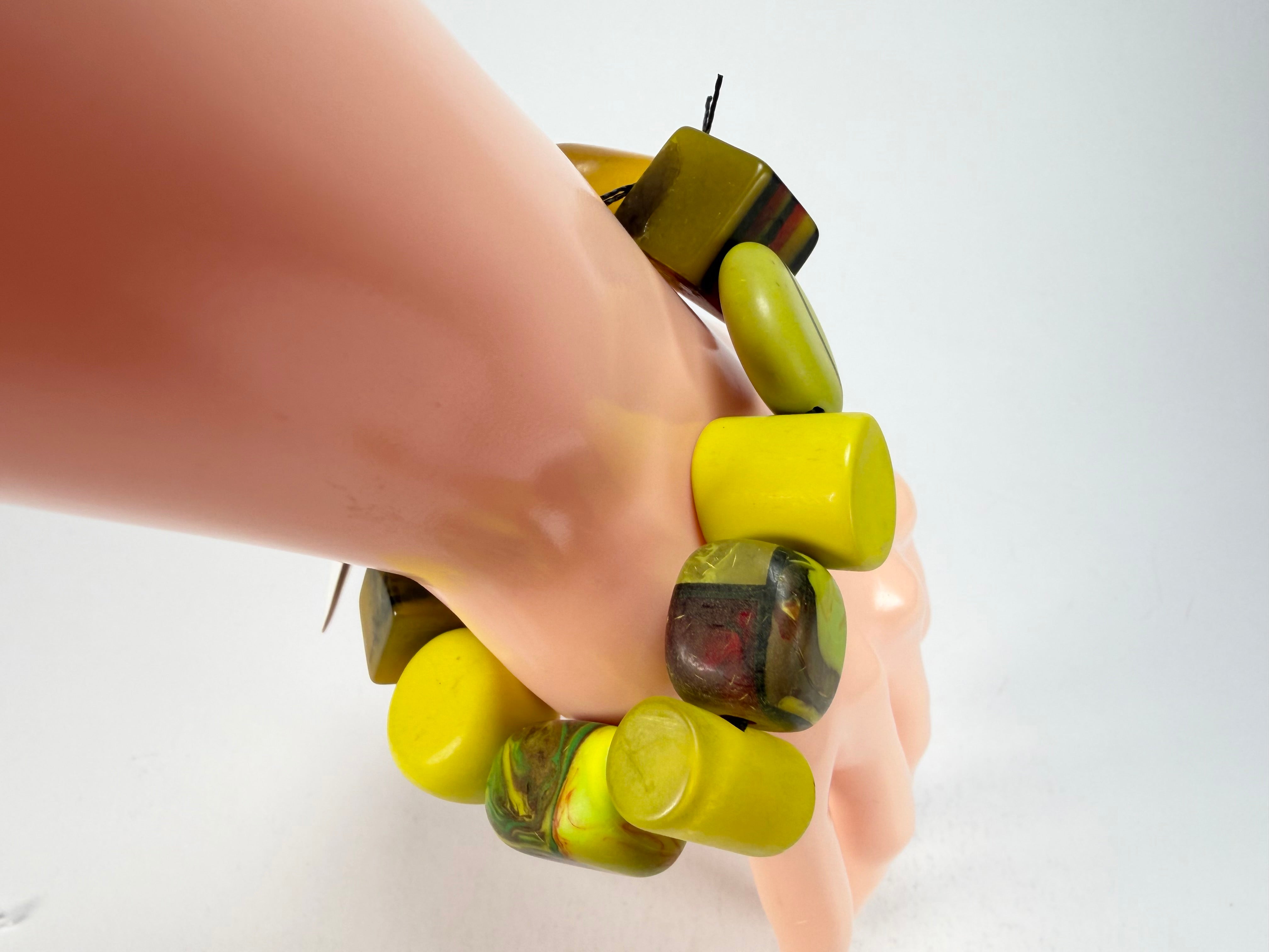 Sobral - Indiana "Citrino" Green Citrus Mix Elasticated Resin Bracelet ( 000210 )